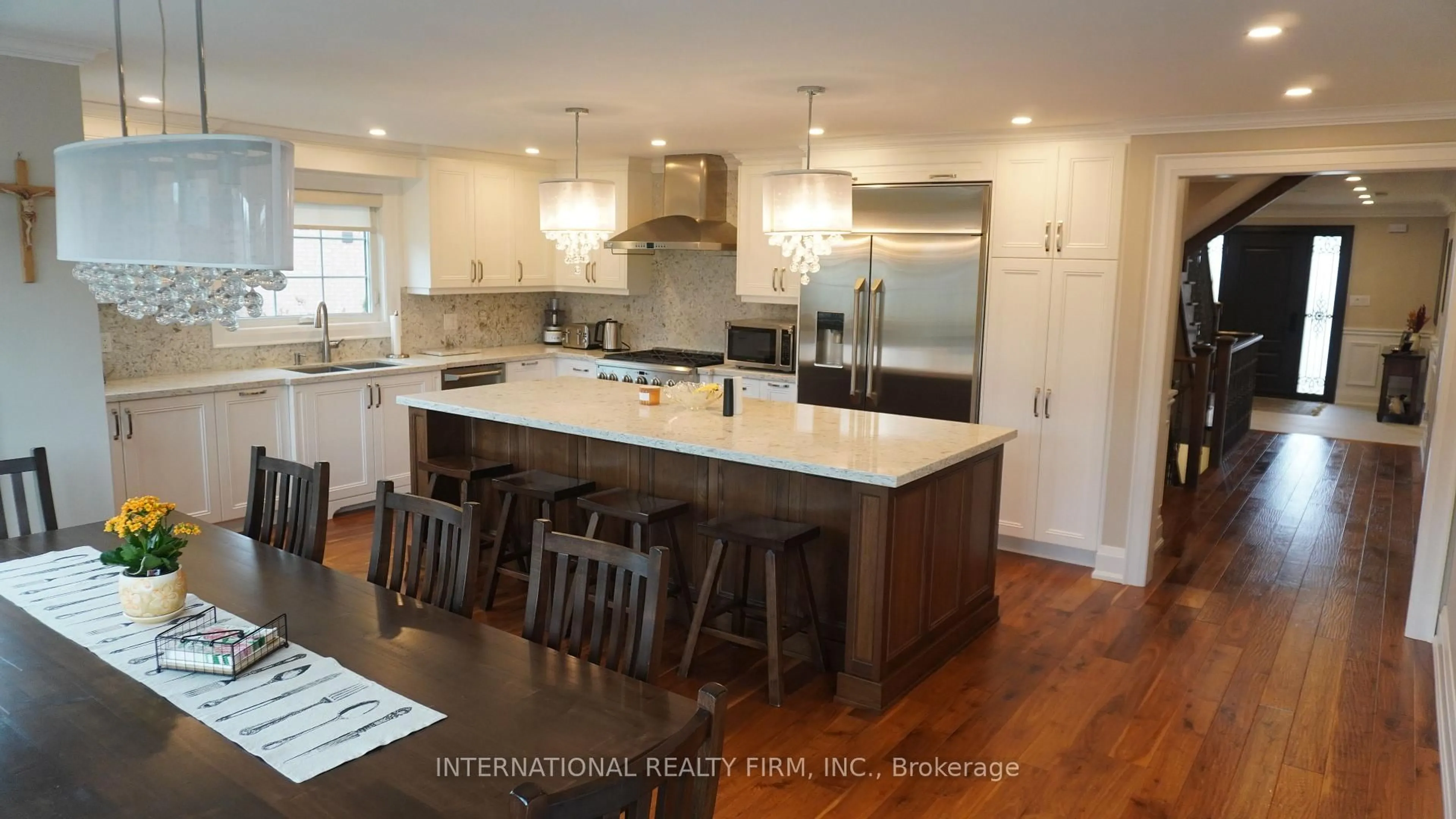 Open concept kitchen, unknown for 48 Gaetano Crt, Vaughan Ontario L4H 1E2