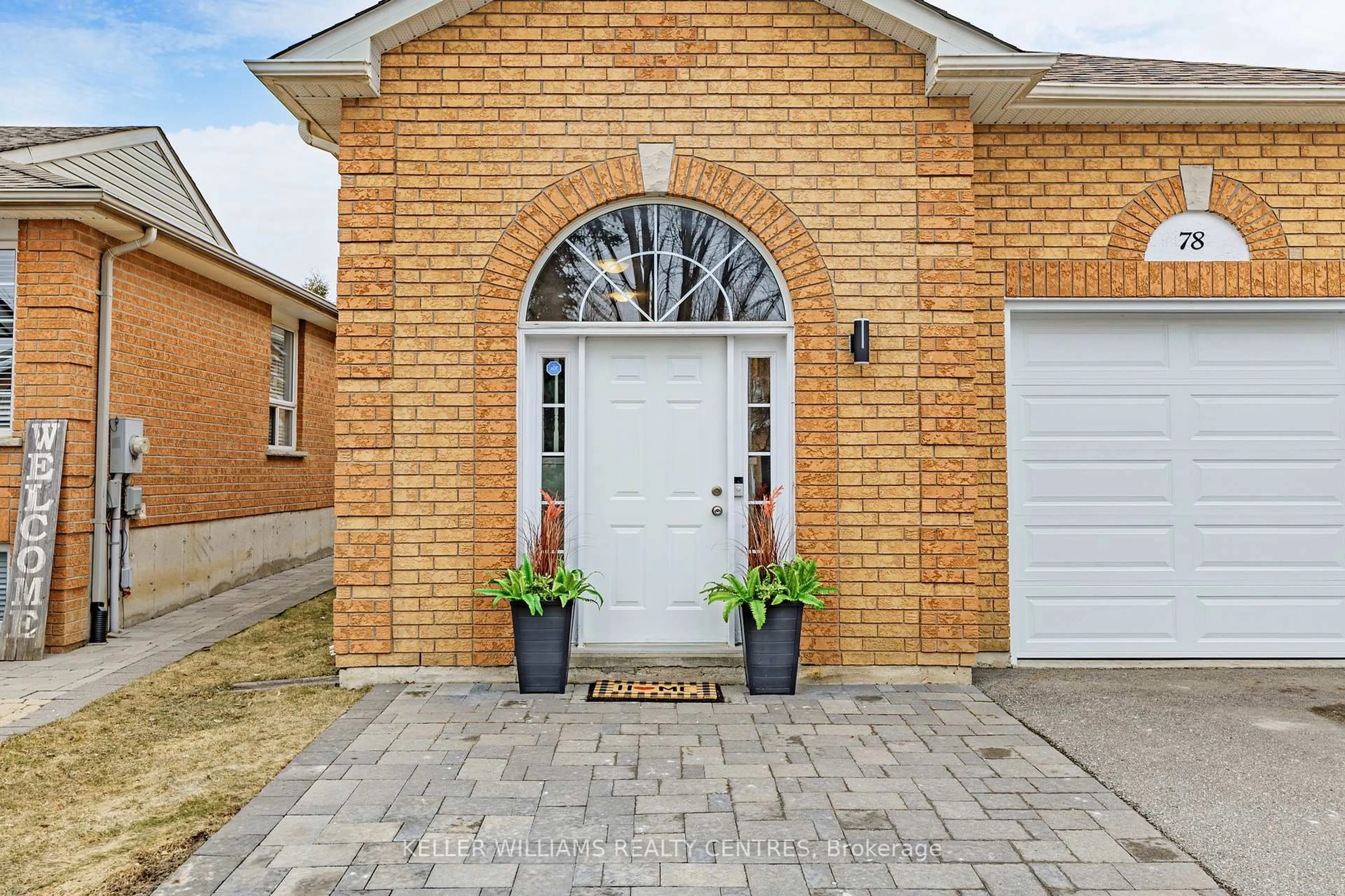 Home with brick exterior material, street for 78 Clearmeadow Blvd, Newmarket Ontario L3X 2M6