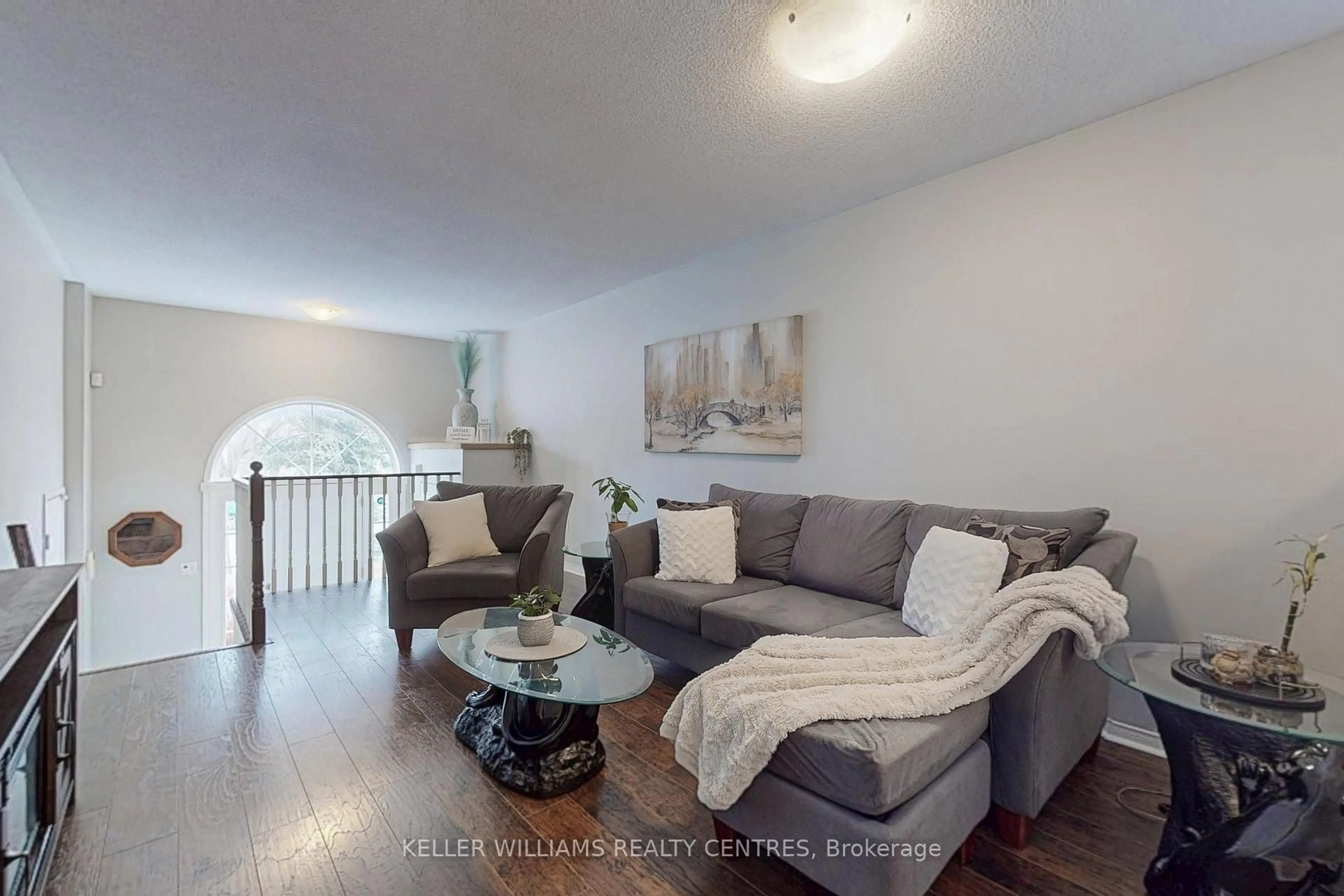 Living room with furniture, unknown for 78 Clearmeadow Blvd, Newmarket Ontario L3X 2M6
