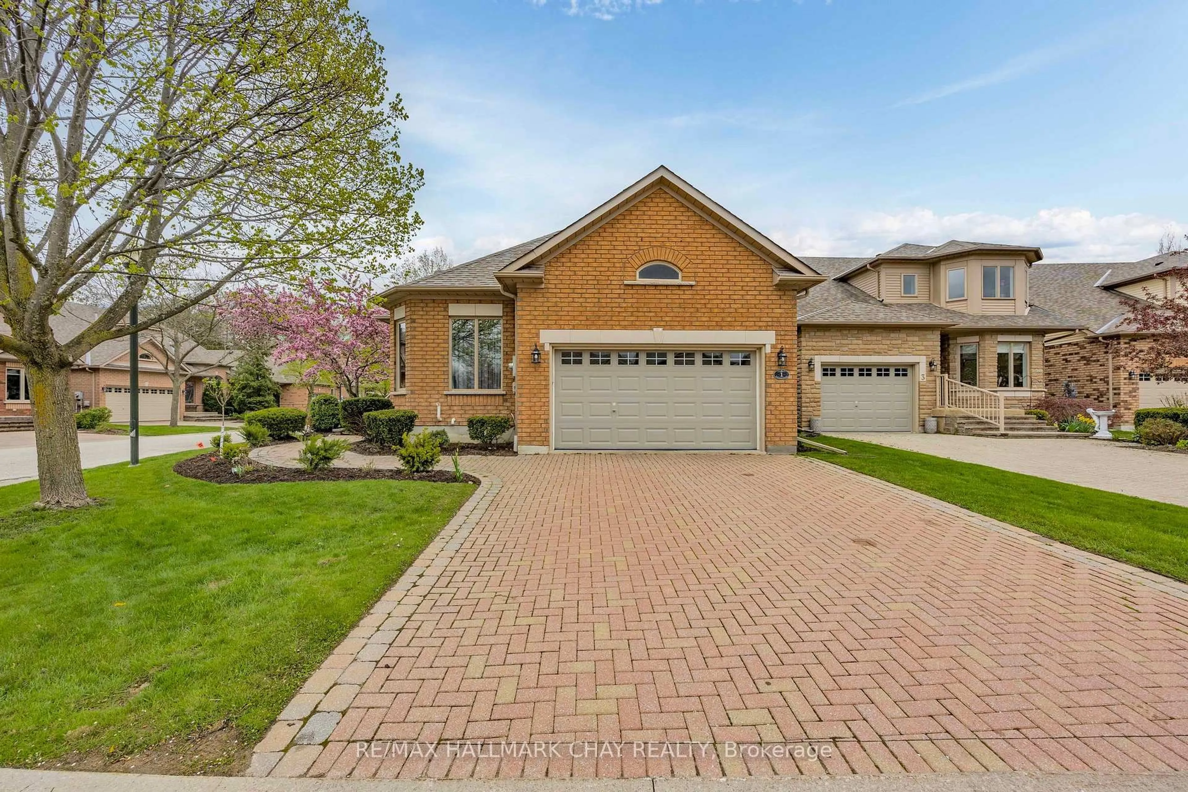 Home with brick exterior material, street for 1 Fortuna Circ #20, New Tecumseth Ontario L9R 1Z3