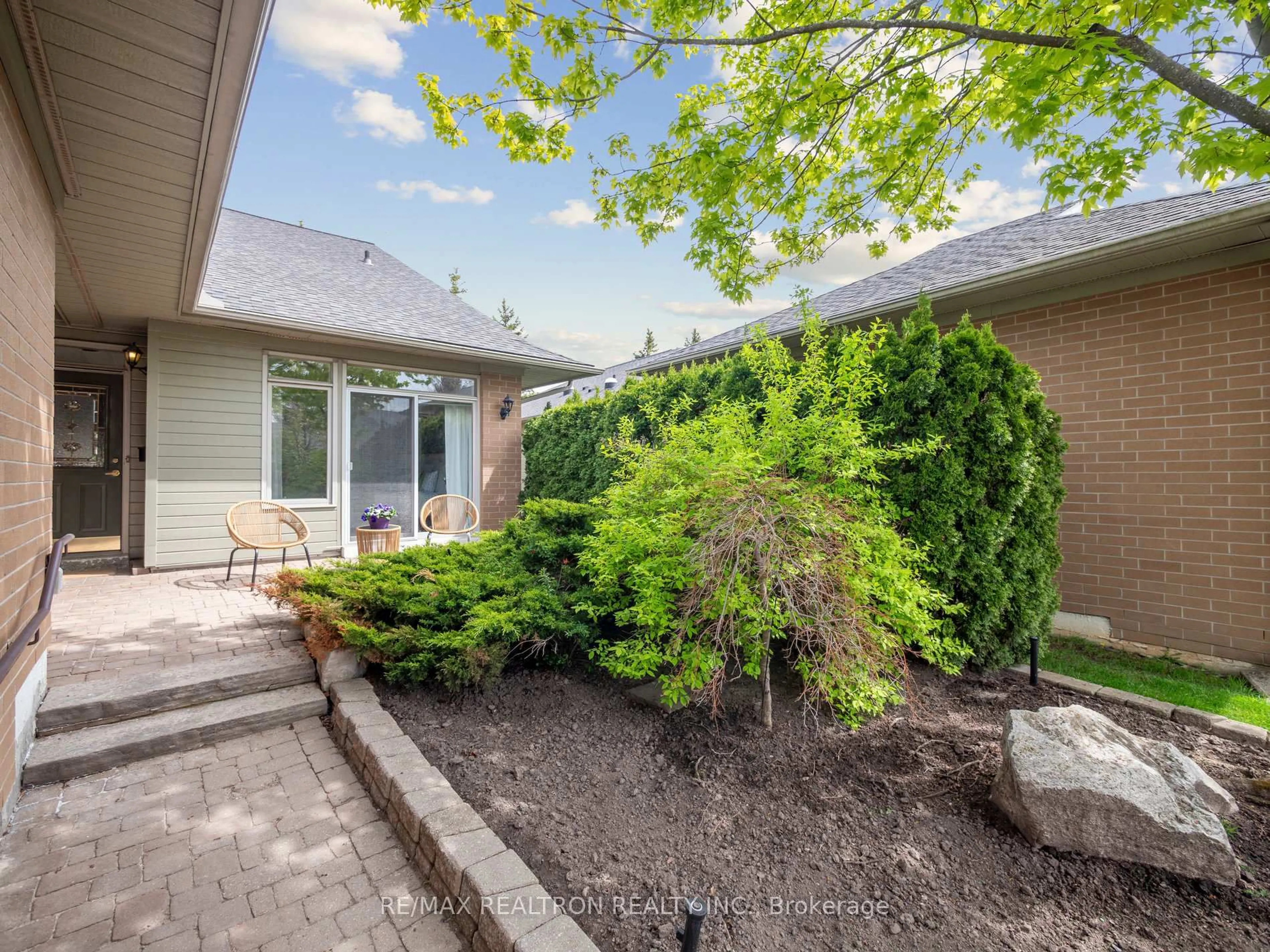 Patio, street for 3 Wood Duck Island Way, Markham Ontario L6E 1B4