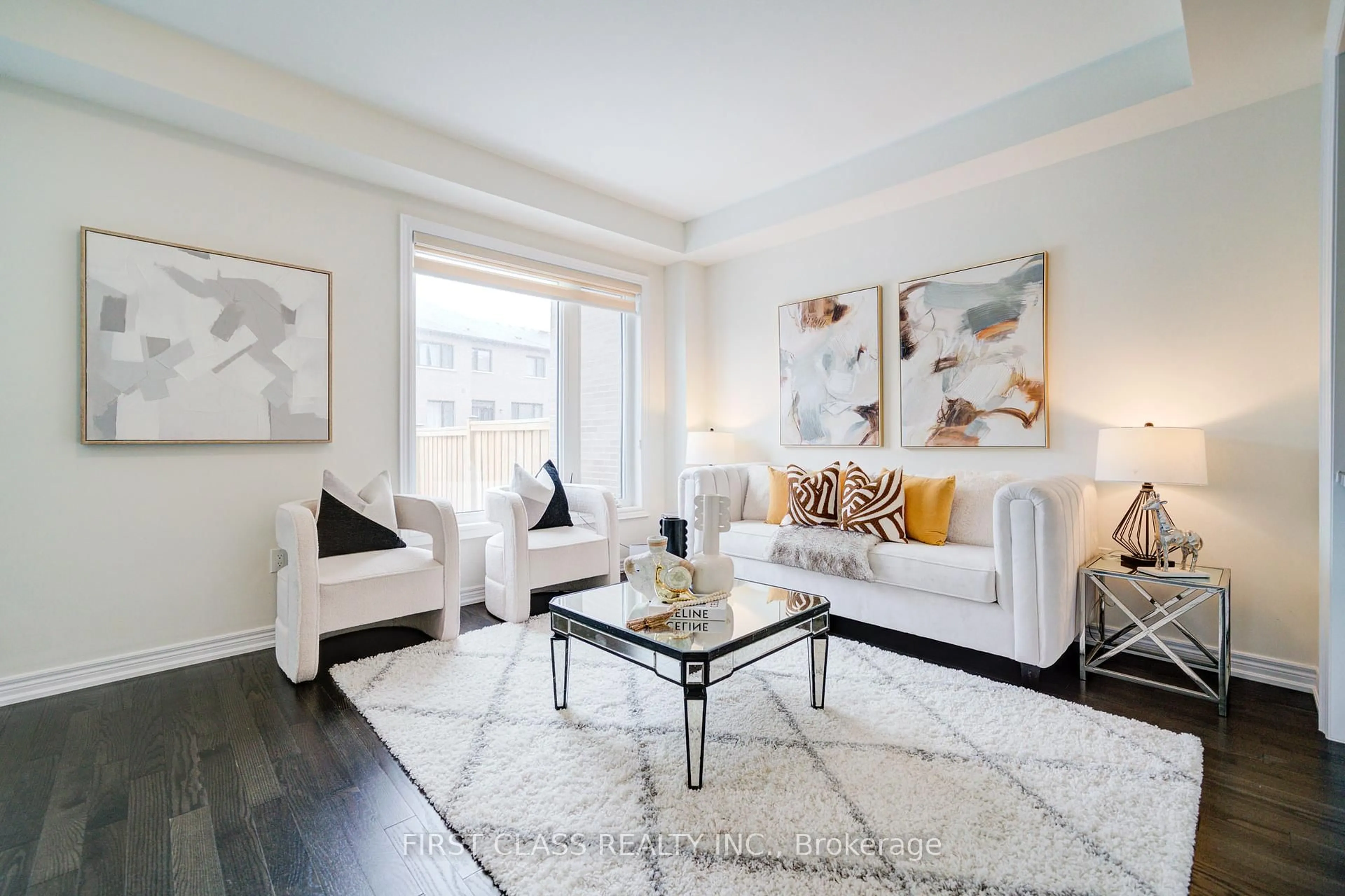 Living room with furniture, unknown for 37 Badgerow Way, Aurora Ontario L4G 0Z5
