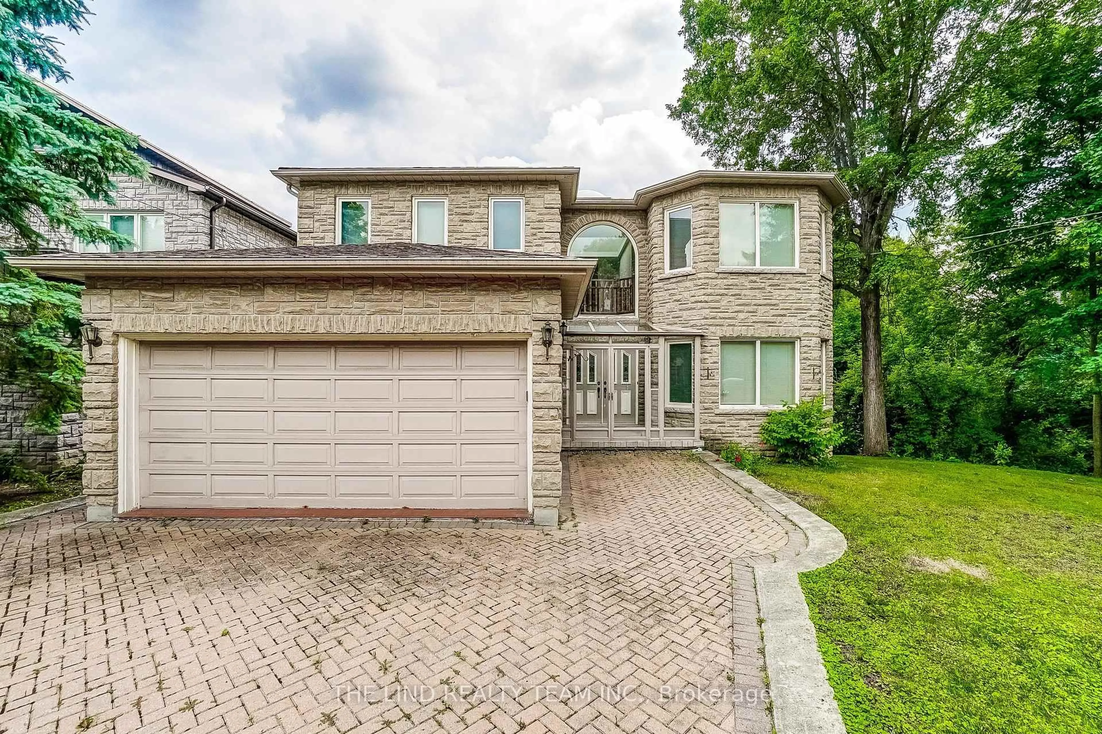 Home with brick exterior material, street for 99 Birch Ave, Richmond Hill Ontario L4C 6C5