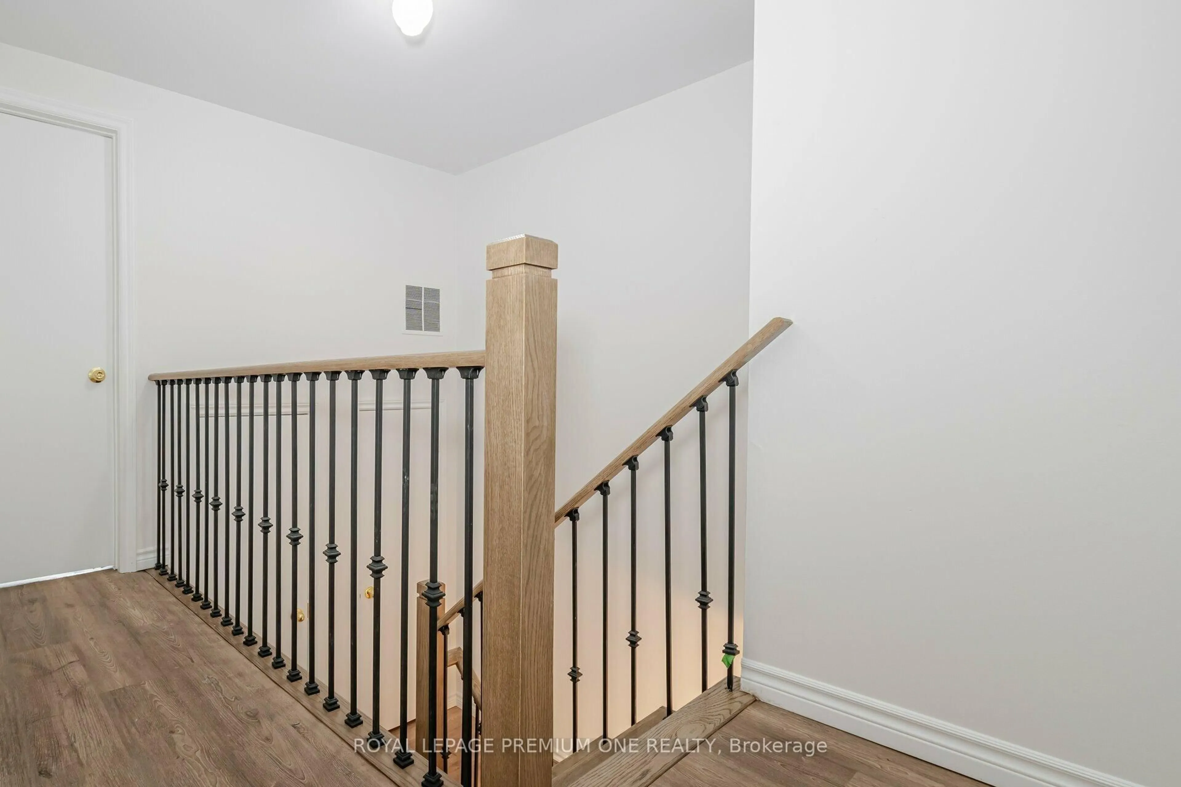 Stairs for 48 Stately Way #24, Markham Ontario L3T 3Z8