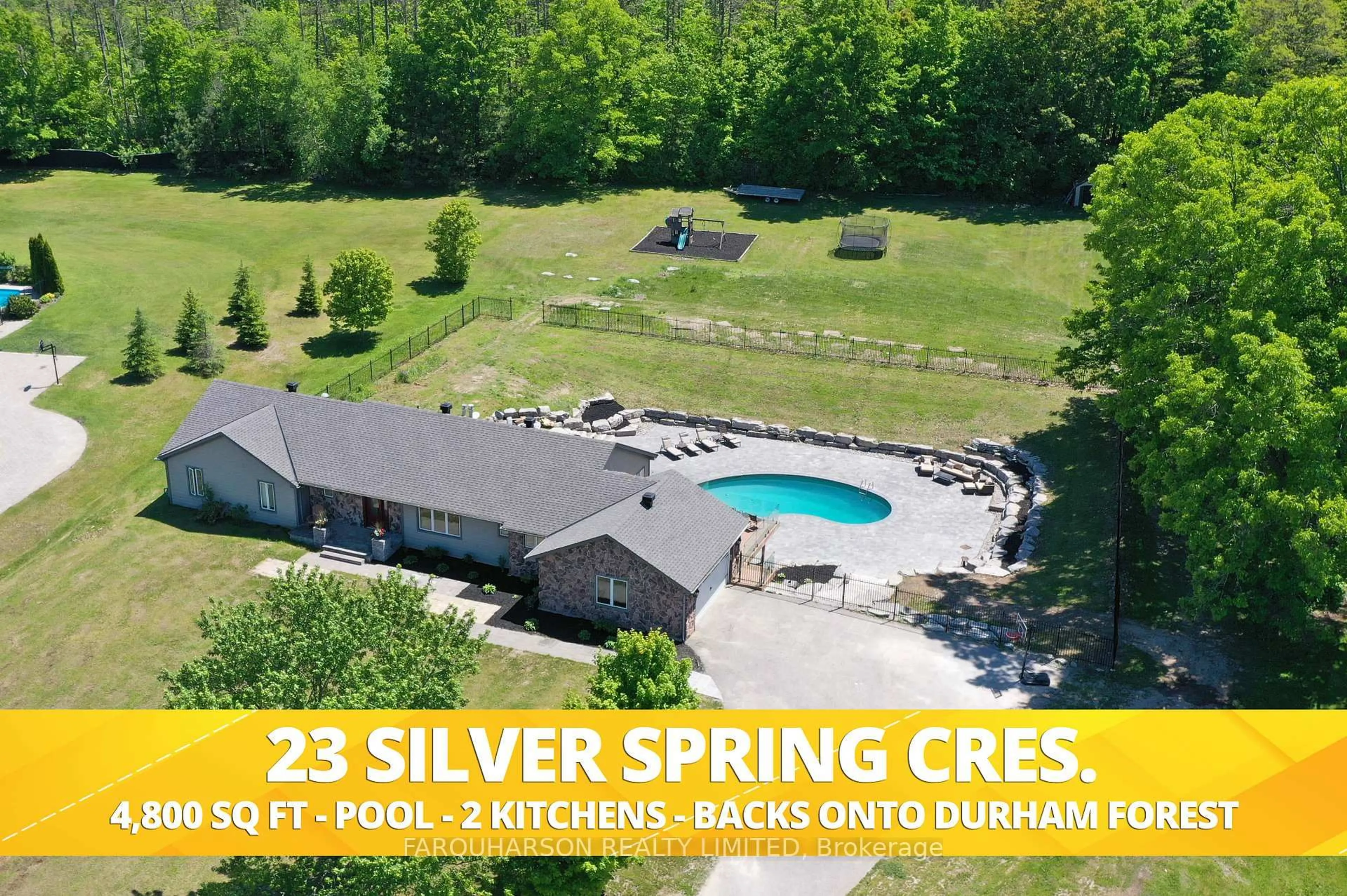 A pic from outside/outdoor area/front of a property/back of a property/a pic from drone, water/lake/river/ocean view for 23 Silver Spring Cres, Uxbridge Ontario L9P 1R4