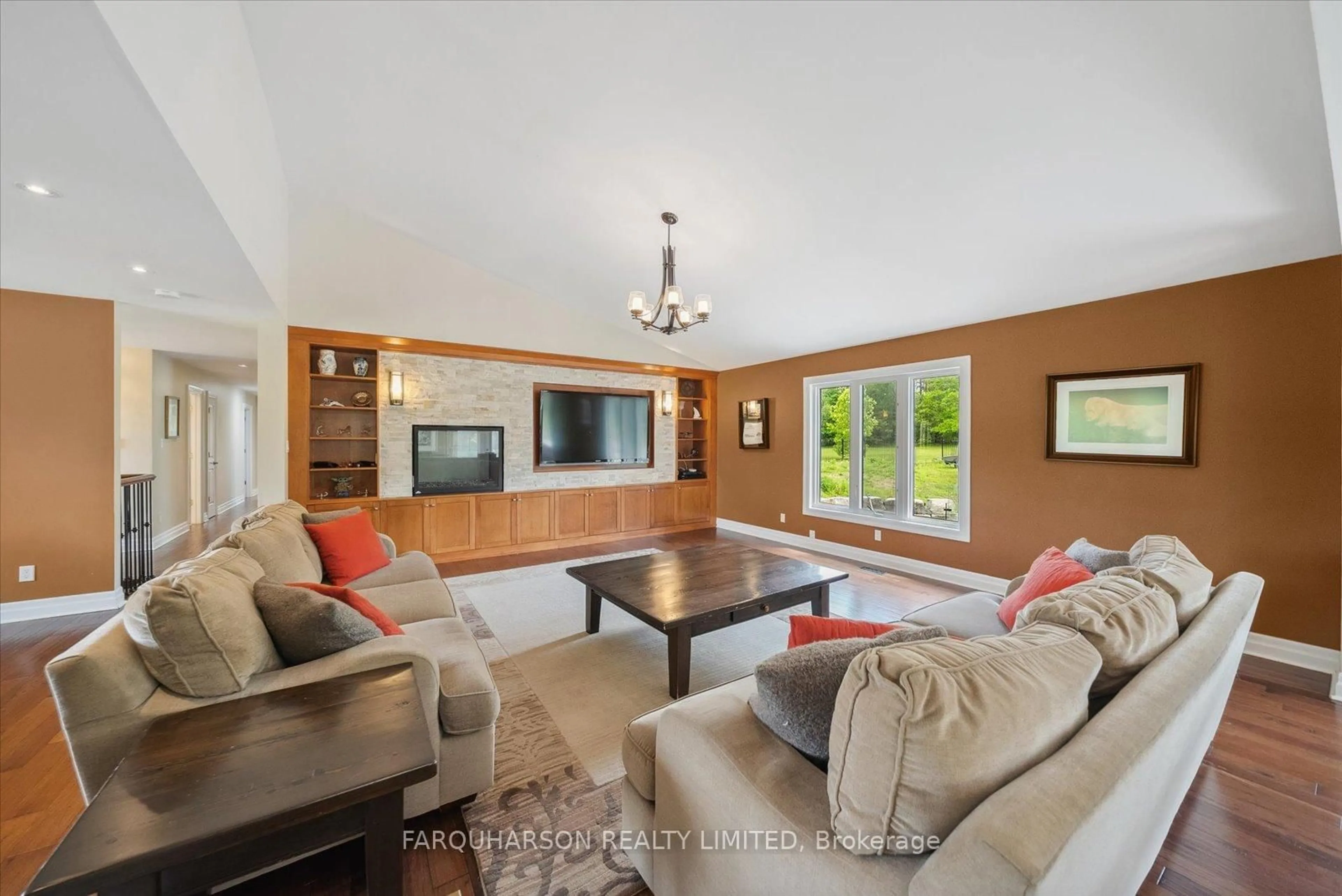Living room with furniture, unknown for 23 Silver Spring Cres, Uxbridge Ontario L9P 1R4