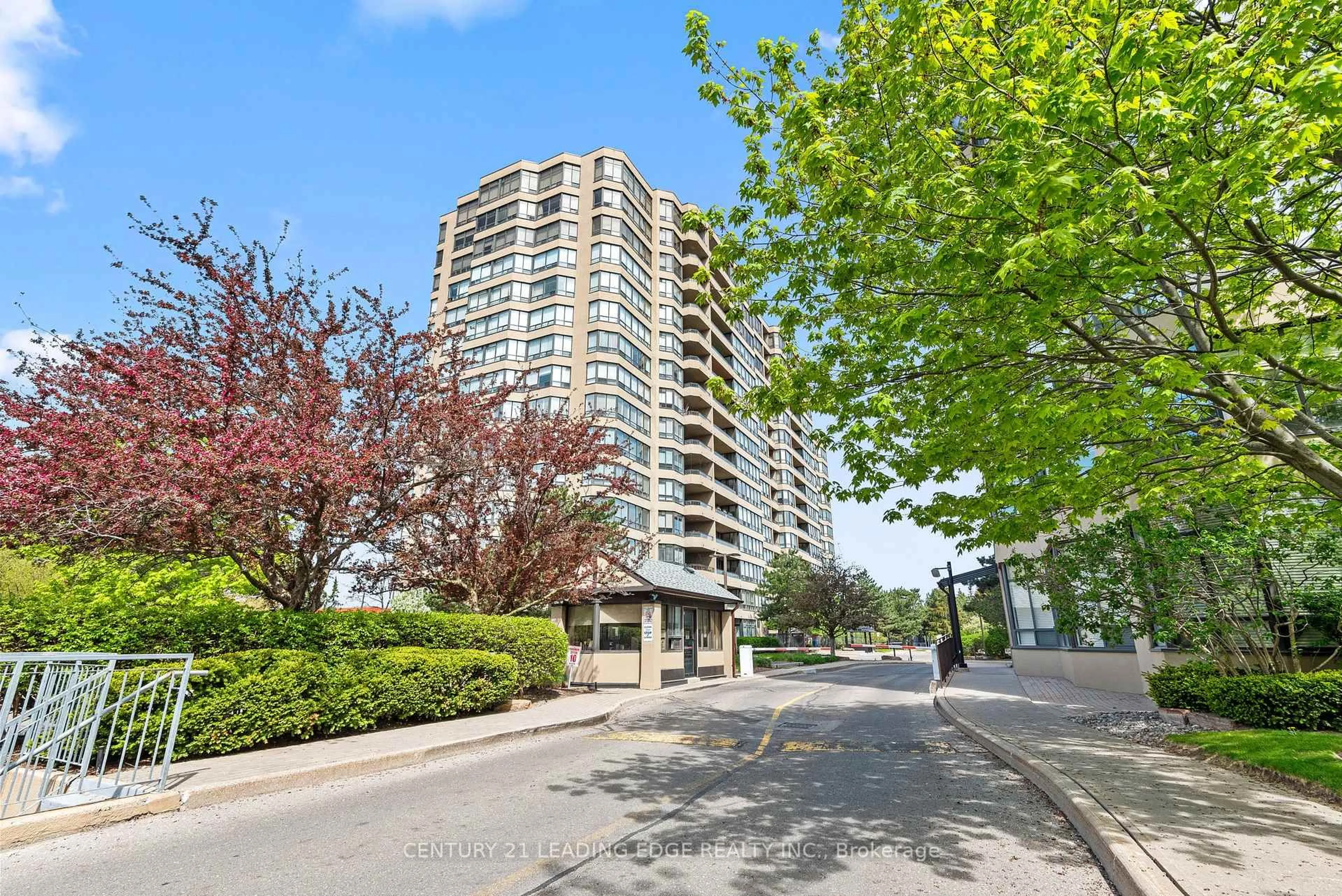 Unknown for 22 Clarissa Dr #1414, Richmond Hill Ontario L4C 9R6