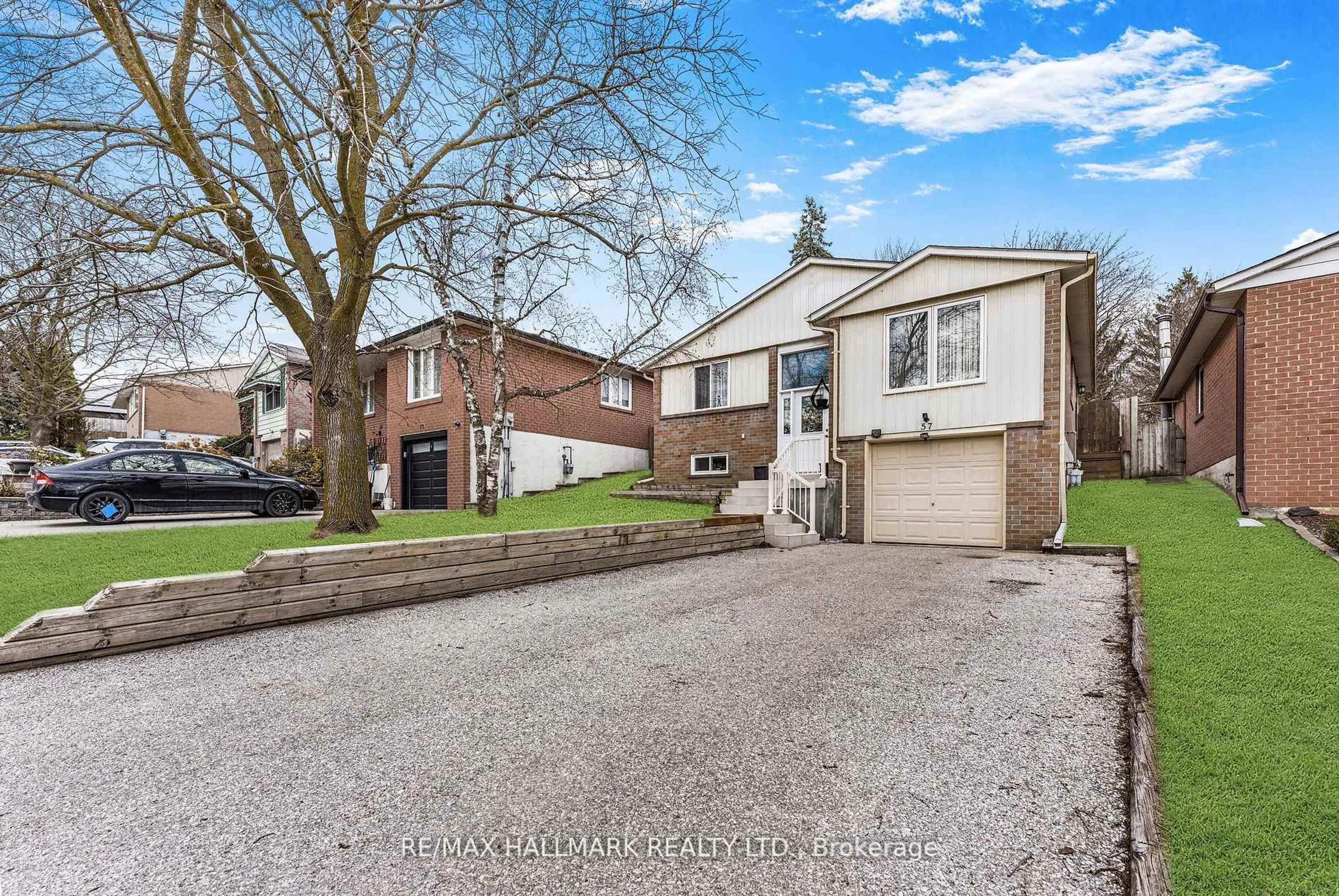 Unknown for 57 WILLIAM ROE Blvd, Newmarket Ontario L3Y 5E9
