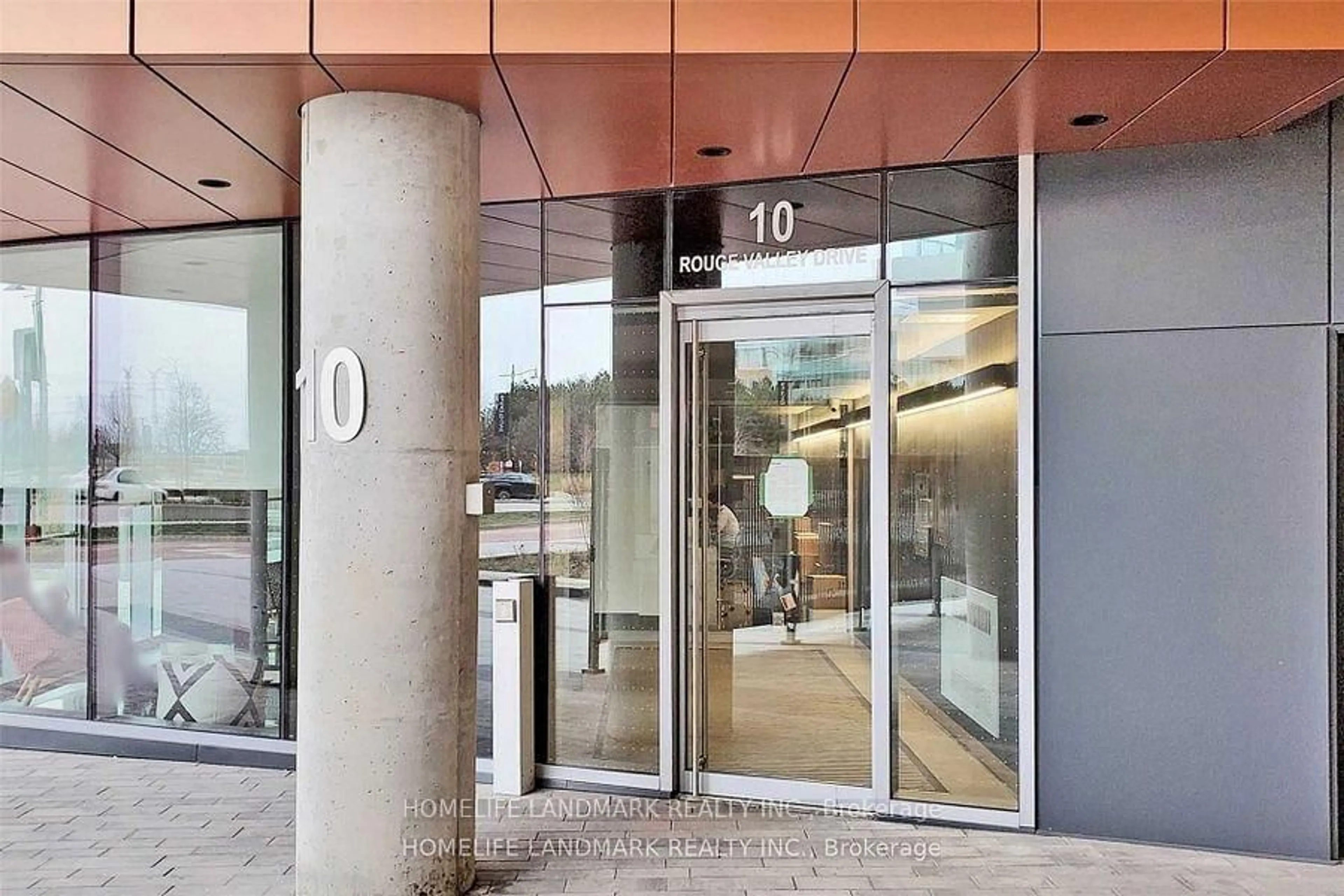 Indoor foyer for 10 Rouge Valley Dr #407A, Markham Ontario L6G 0G9
