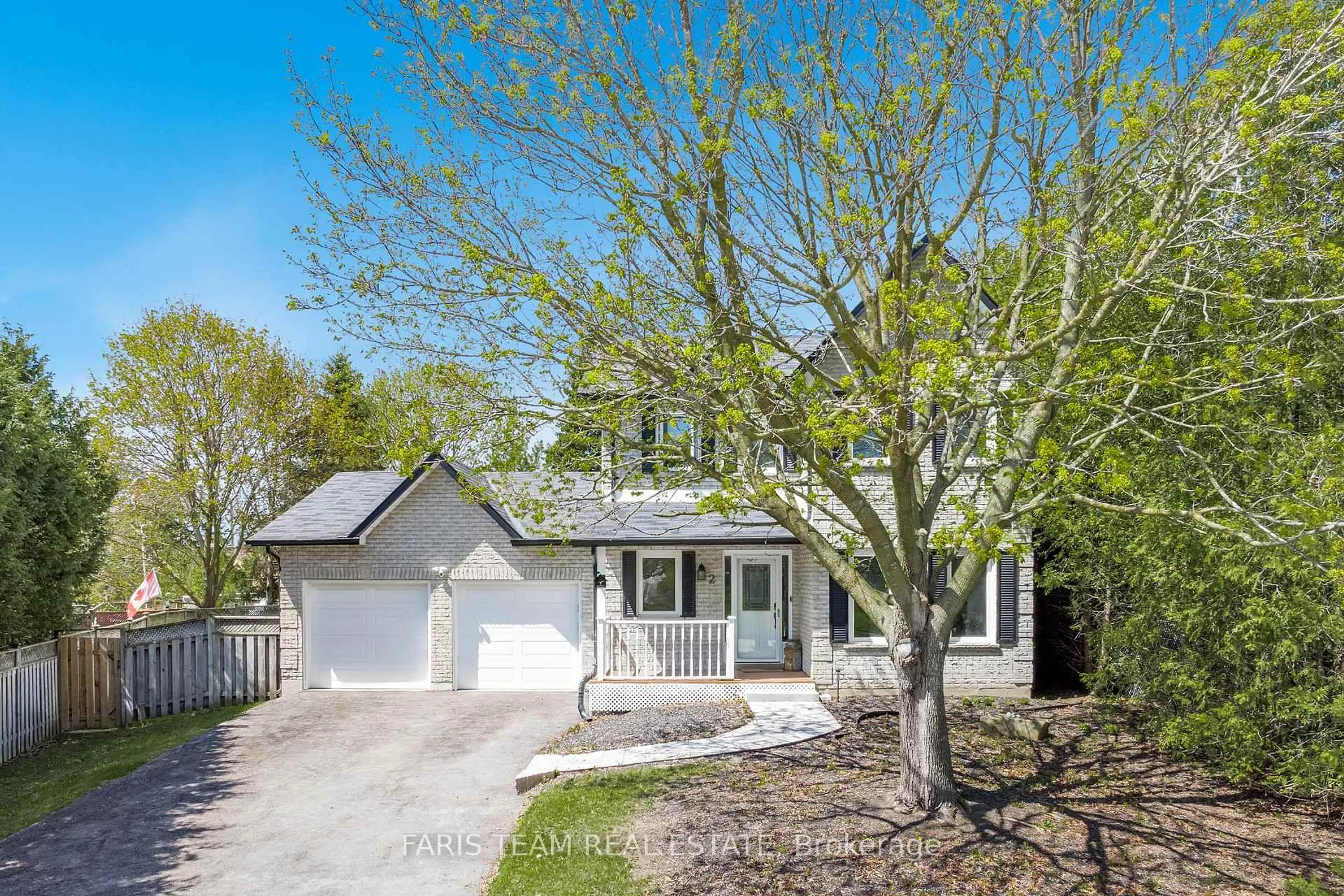Unknown for 2 Heritage Rd, Innisfil Ontario L0L 1L0