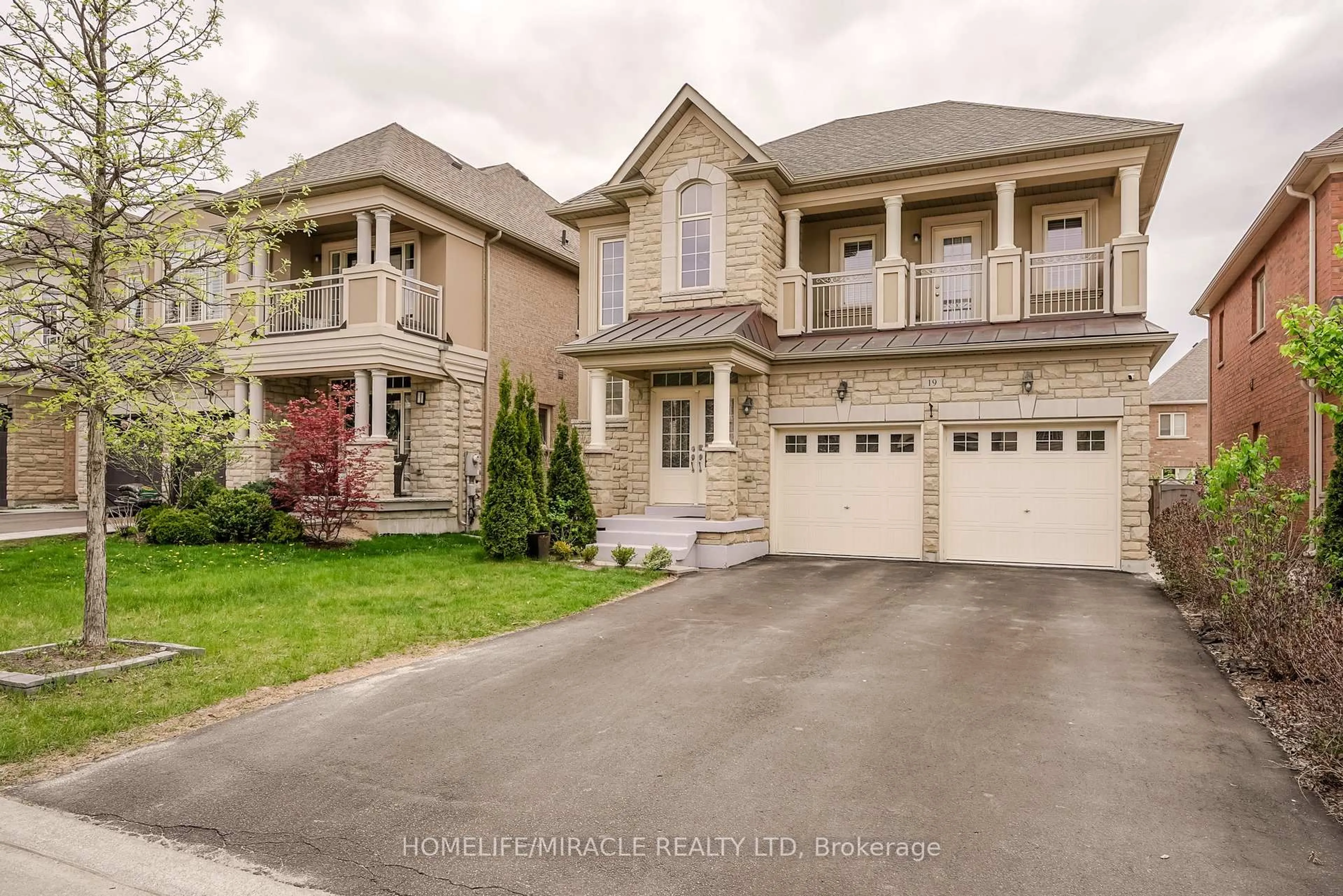 Unknown for 19 Wardlaw Pl, Vaughan Ontario L4H 0Z5