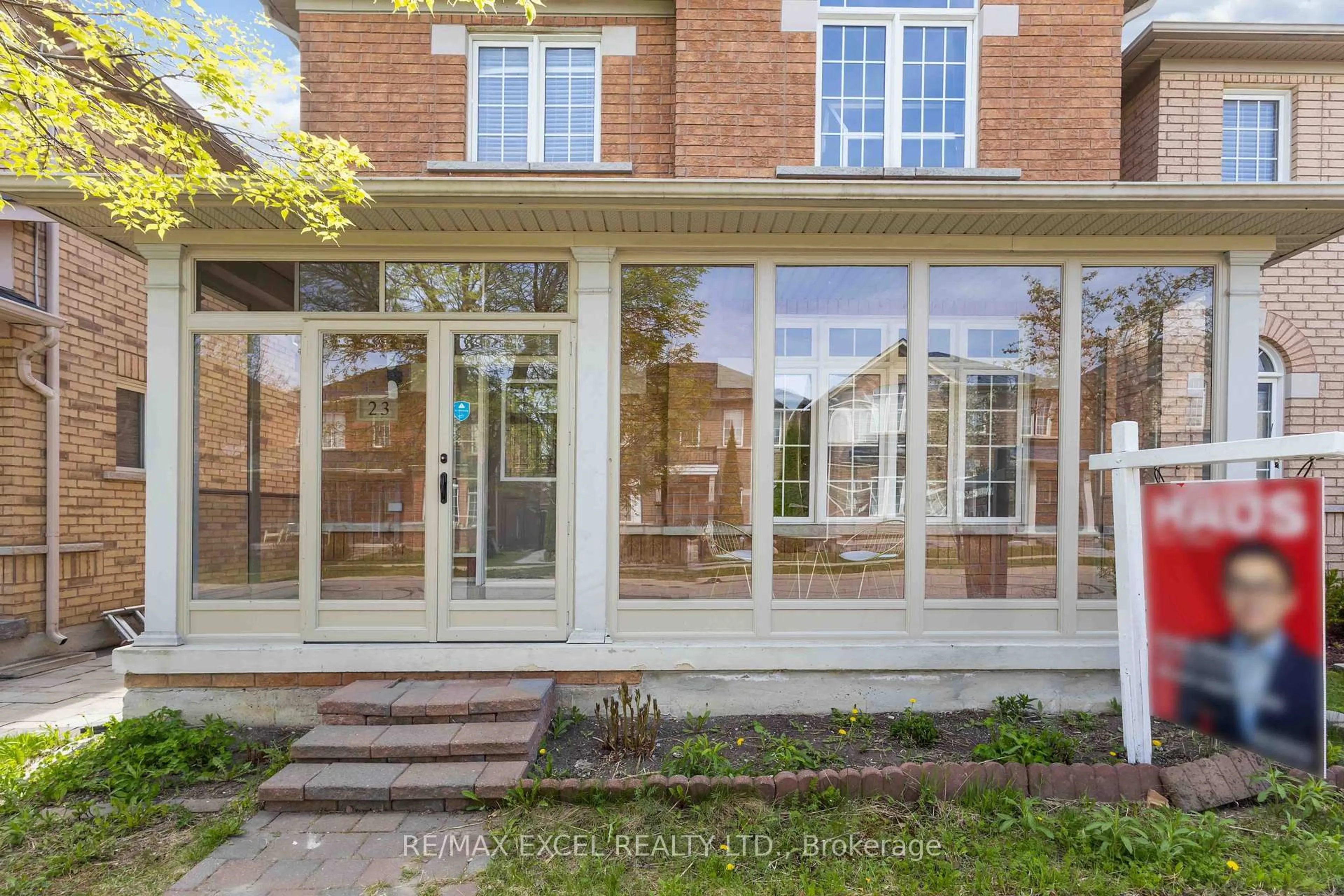 Home with brick exterior material, street for 23 Pinecliff Ave, Markham Ontario L6B 0K3