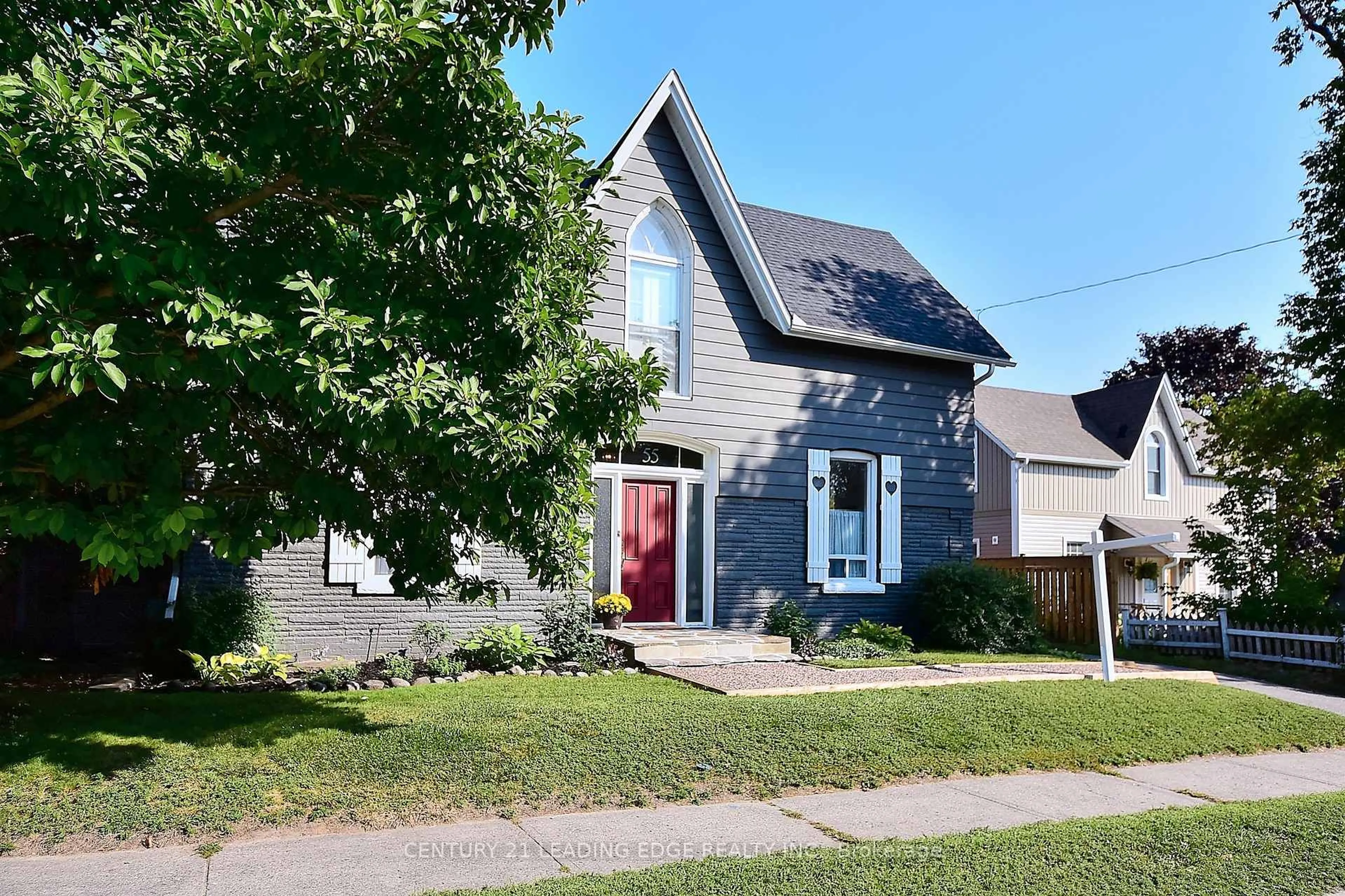 Home with brick exterior material, street for 55 Brock St, Uxbridge Ontario L9P 1M4