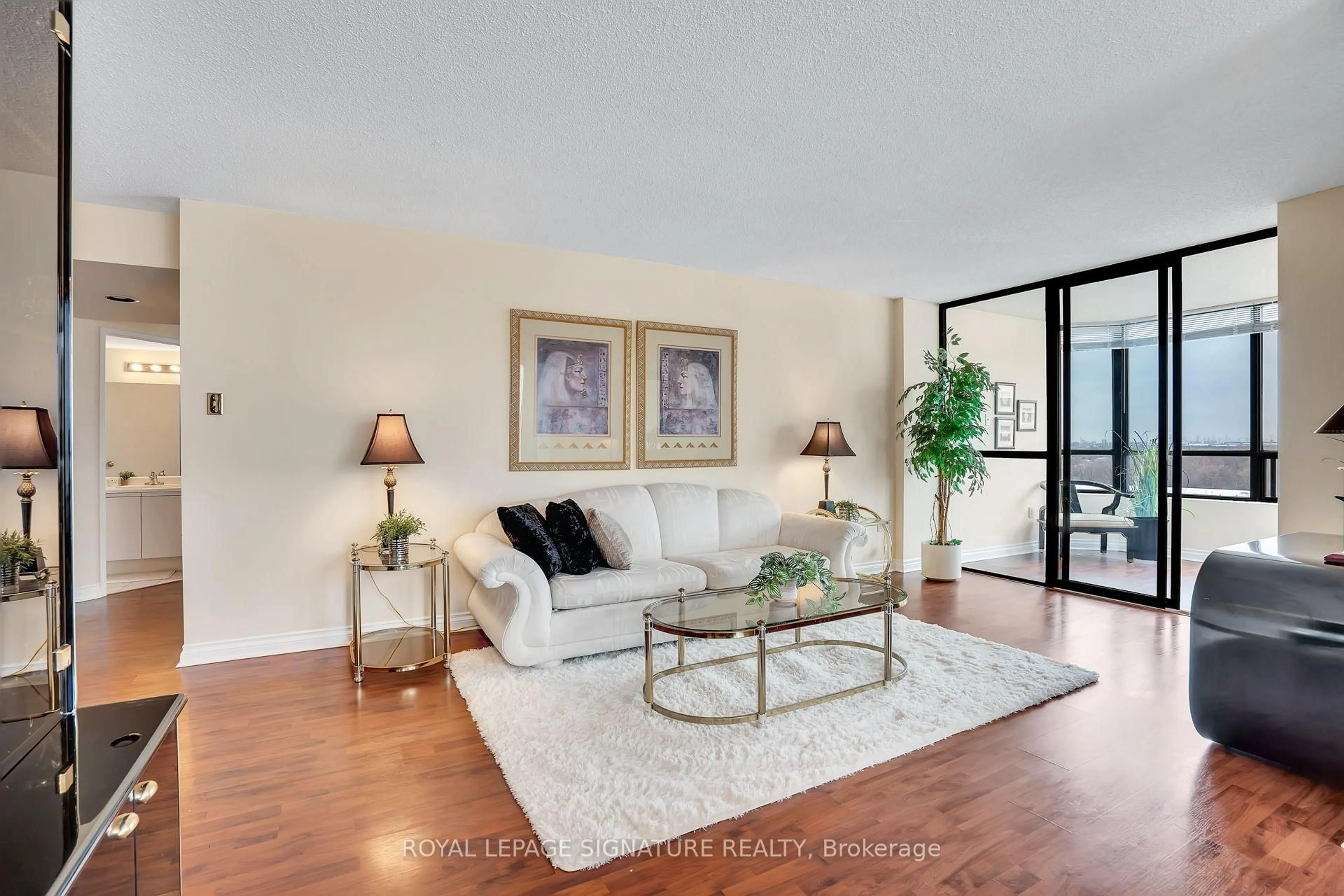 Living room with furniture, unknown for 7440 Bathurst St #903, Vaughan Ontario L4J 7K8