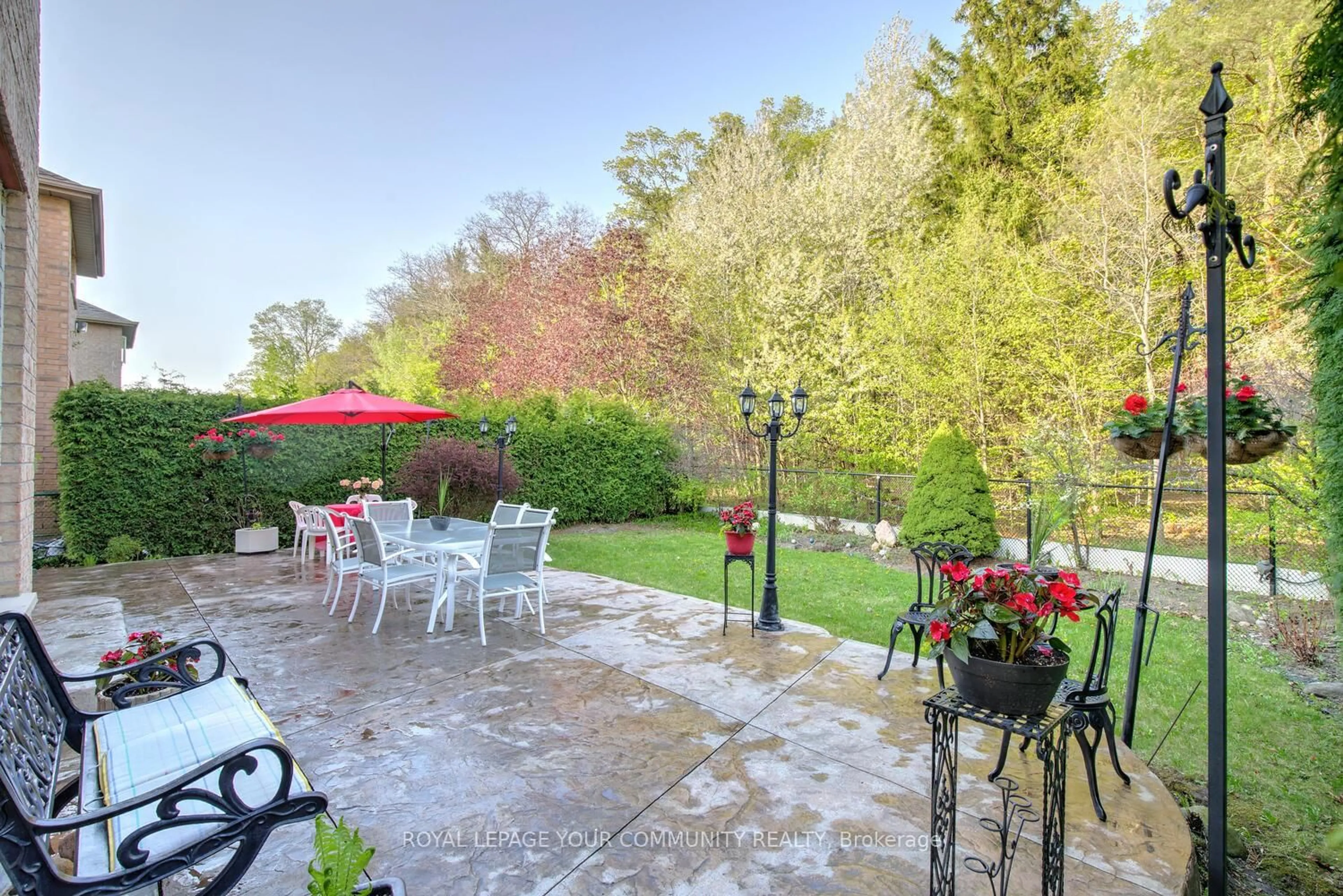 Patio, unknown for 119 Thornhill Woods Dr, Vaughan Ontario L4J 8R5
