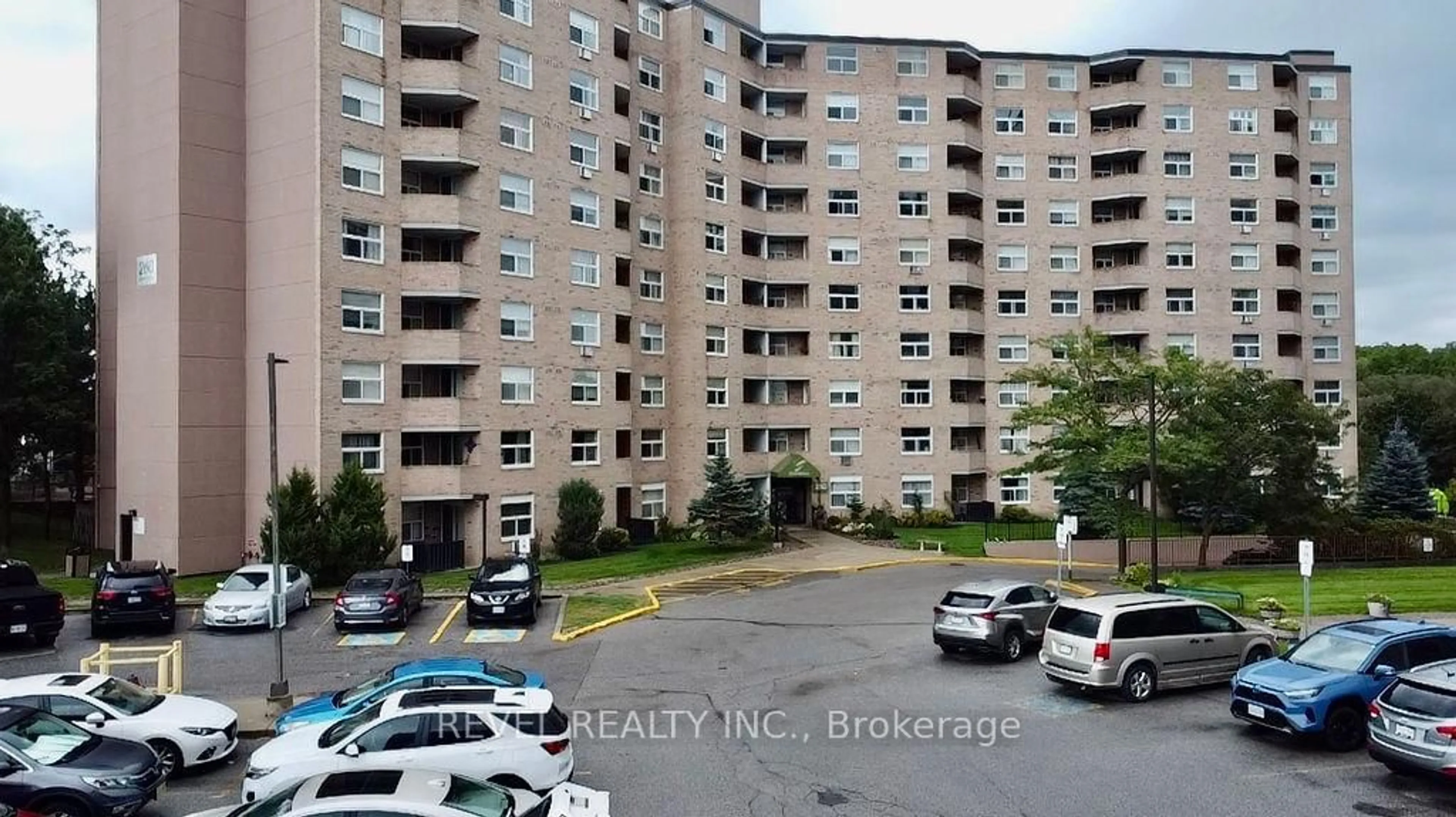 Unknown for 260 Davis Dr #306, Newmarket Ontario L3Y 7C3