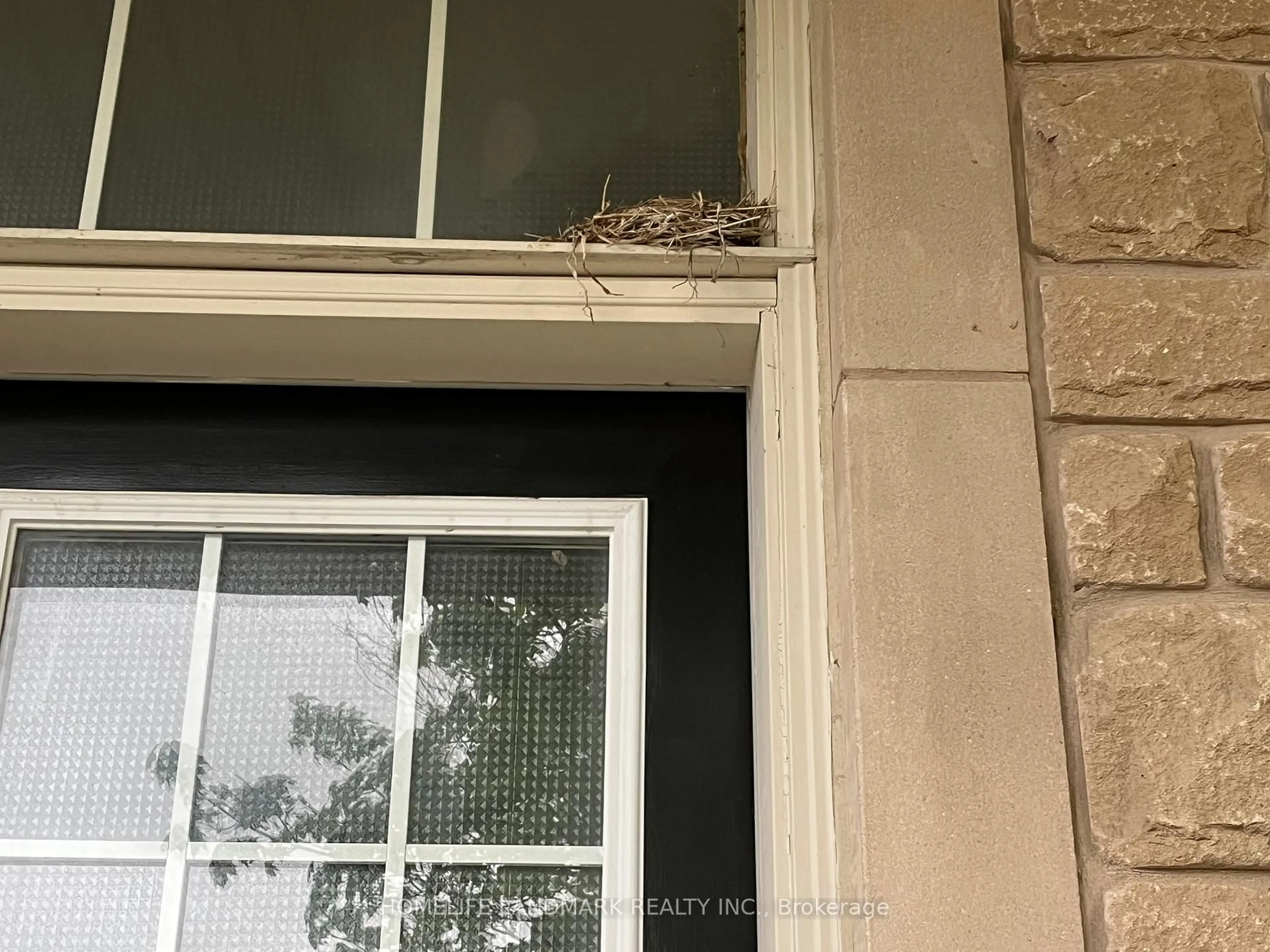 Balcony in the apartment, building for 9 Alpaca Dr, Richmond Hill Ontario L4E 0E6