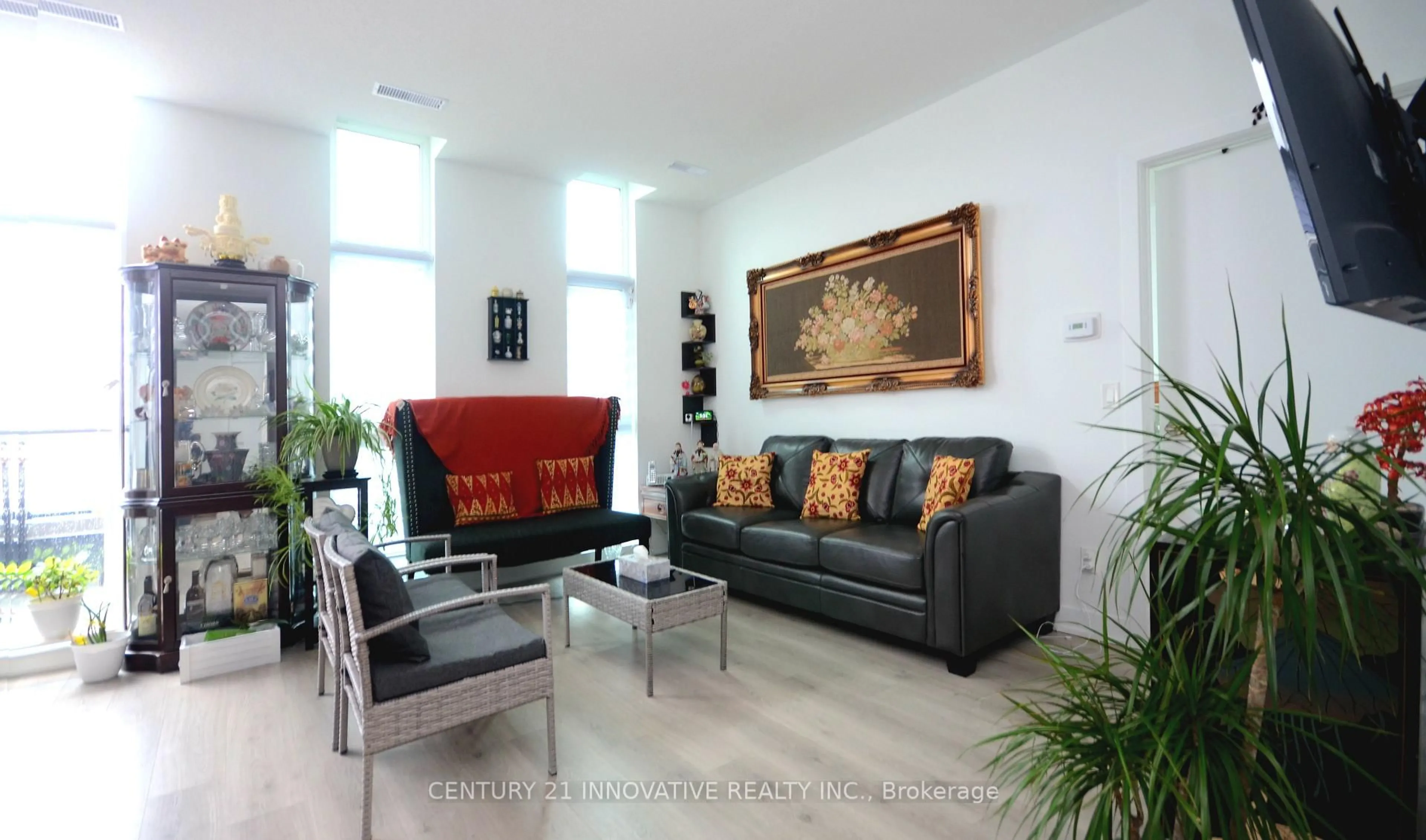Living room with furniture, unknown for 1 Climo Lane #513, Markham Ontario L6E 0V8