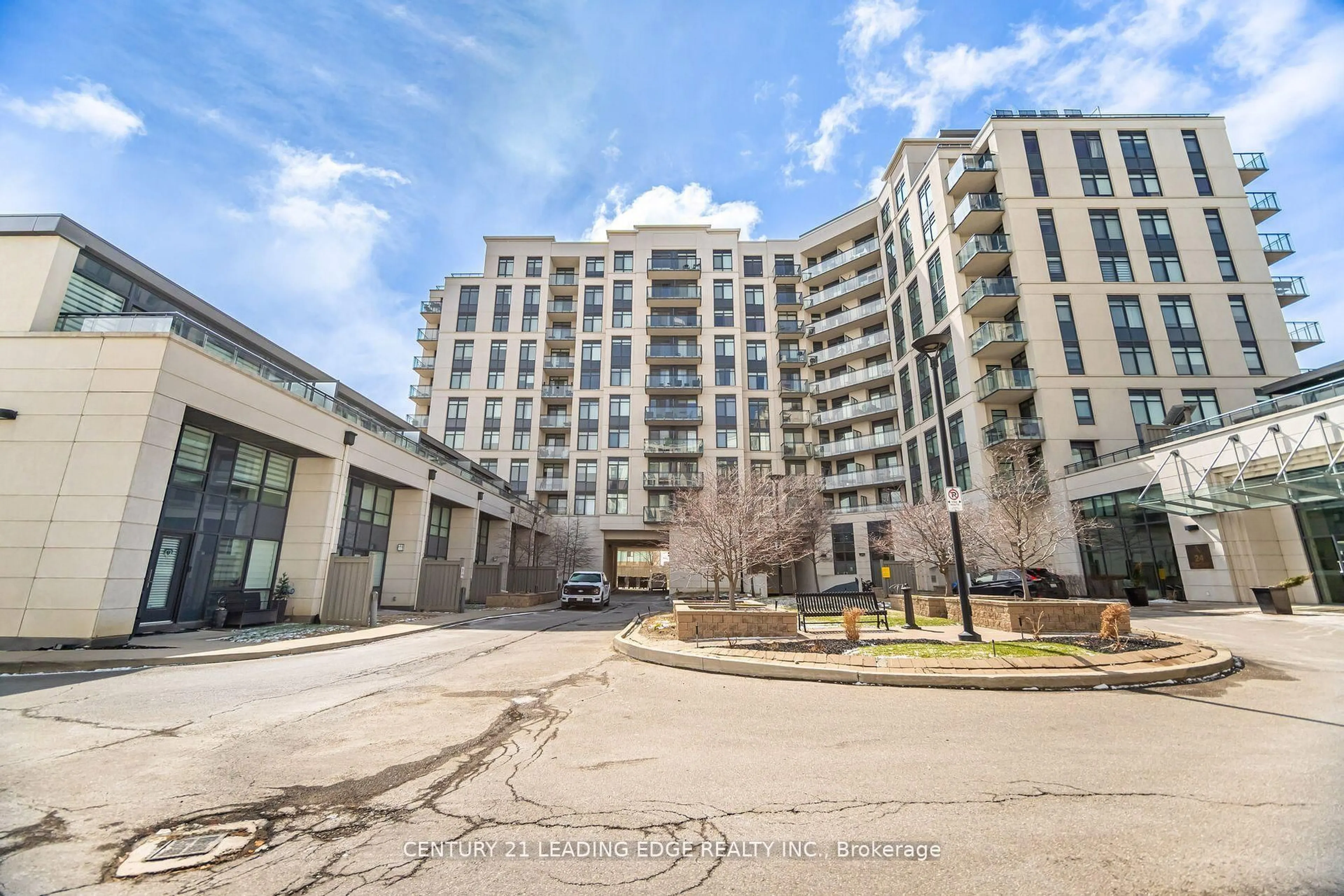 Unknown for 24 Woodstream Blvd #108, Vaughan Ontario L4L 8C4