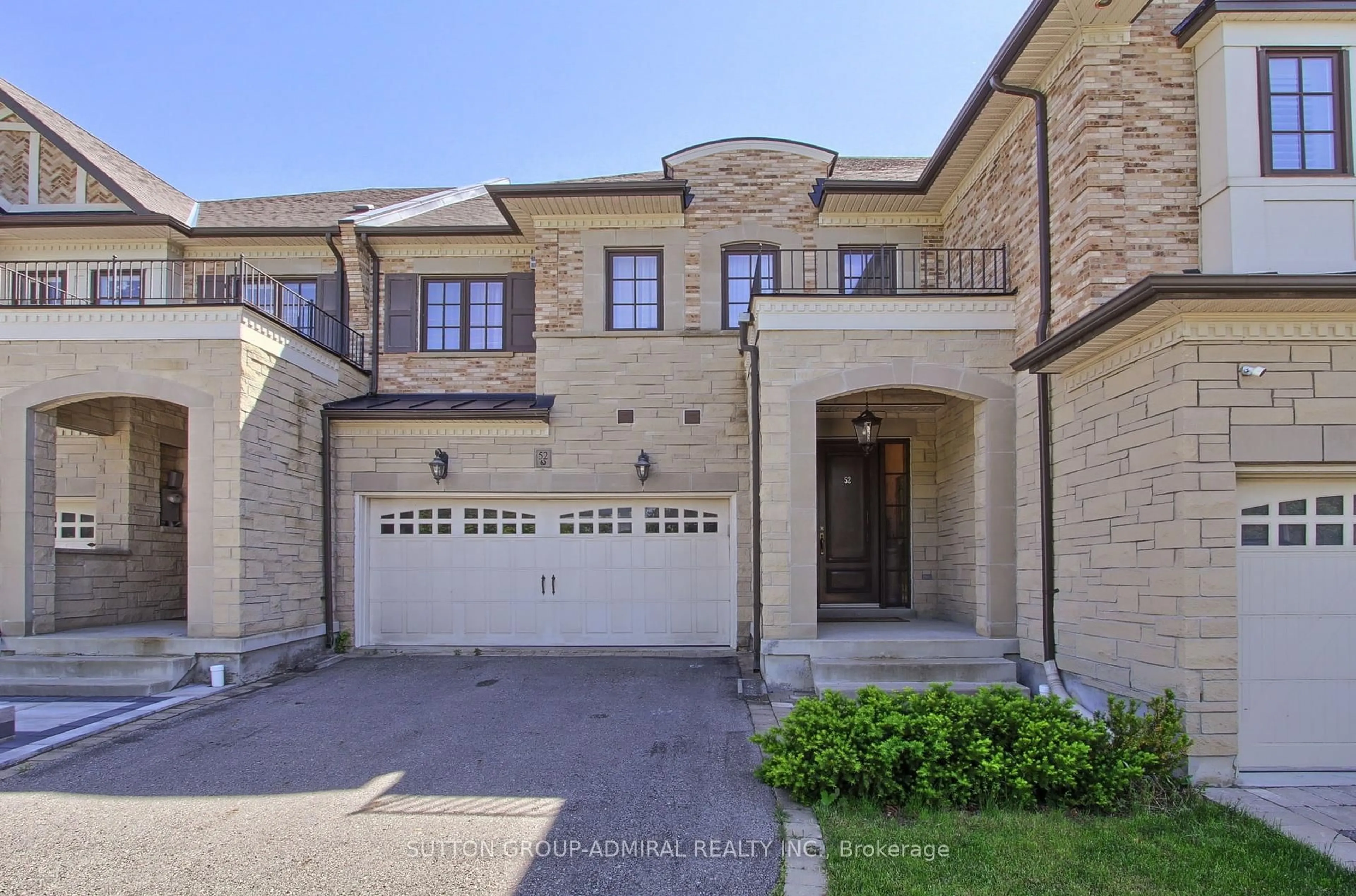 Home with brick exterior material, street for 52 Jenny Thompson Crt, Richmond Hill Ontario L4S 0E7