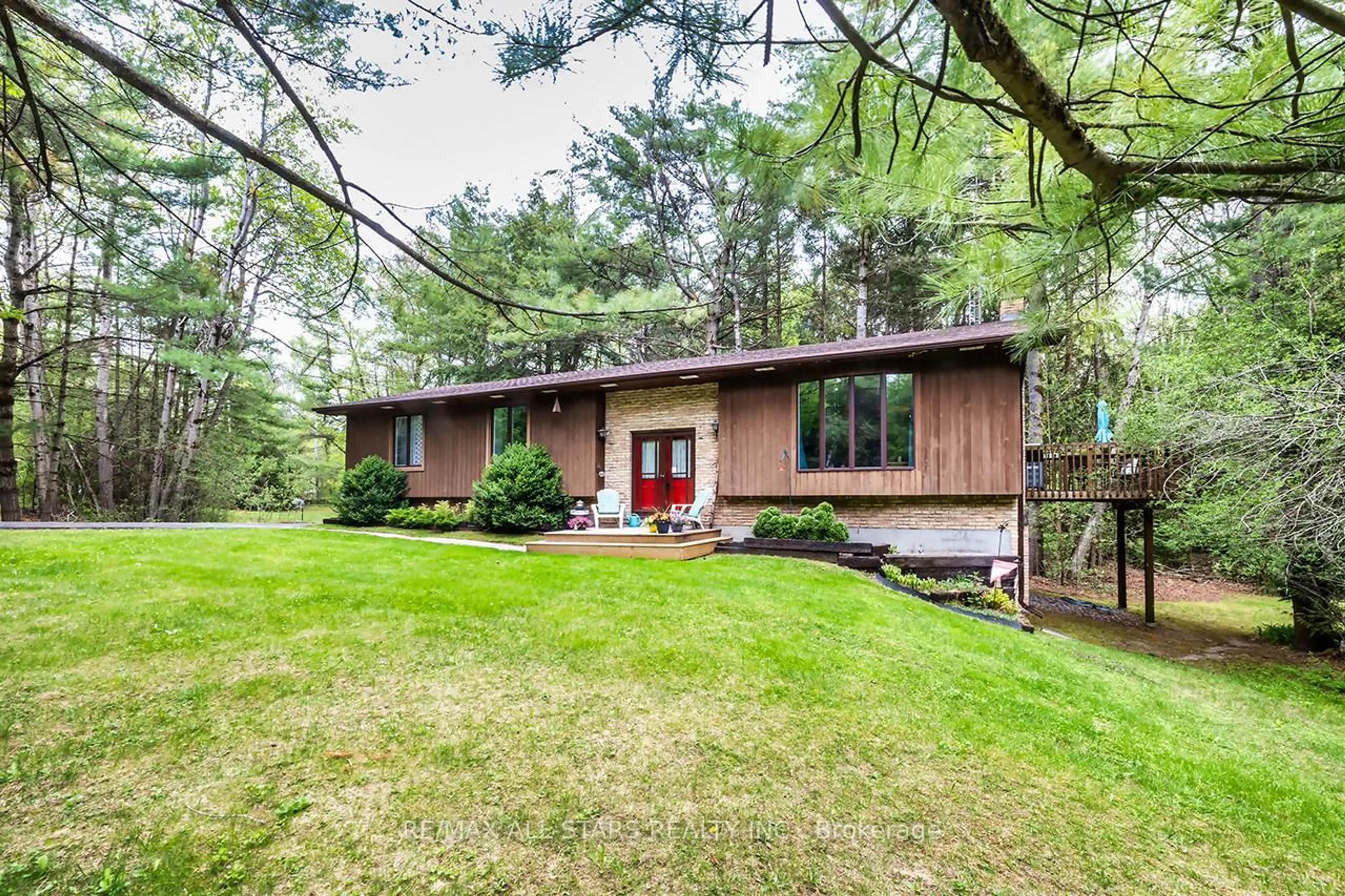 Unknown for 40 The Pines Lane, Brock Ontario L0C 1H0