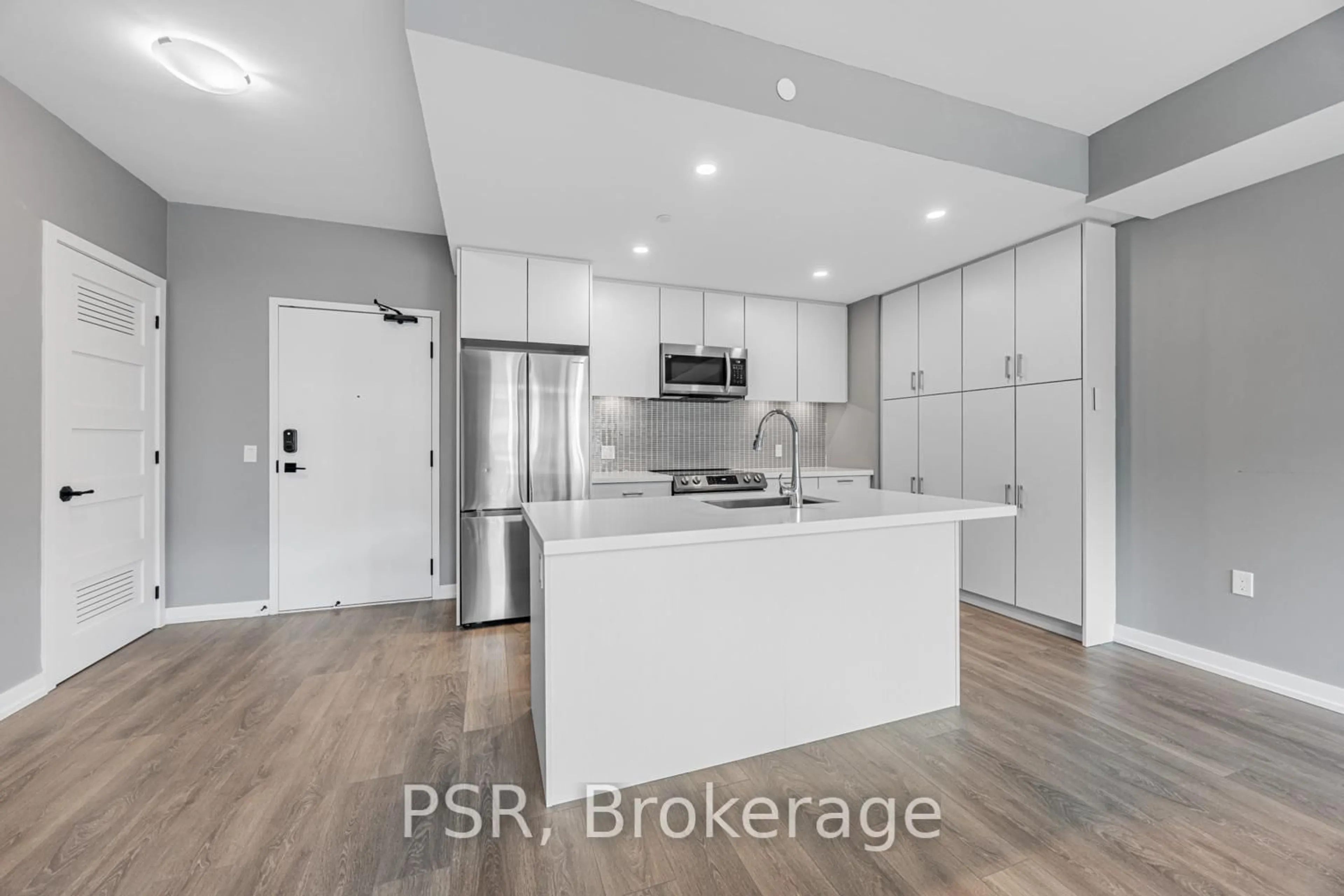 Open concept kitchen, unknown for 415 Sea Ray Ave #233, Innisfil Ontario L9S 0N9