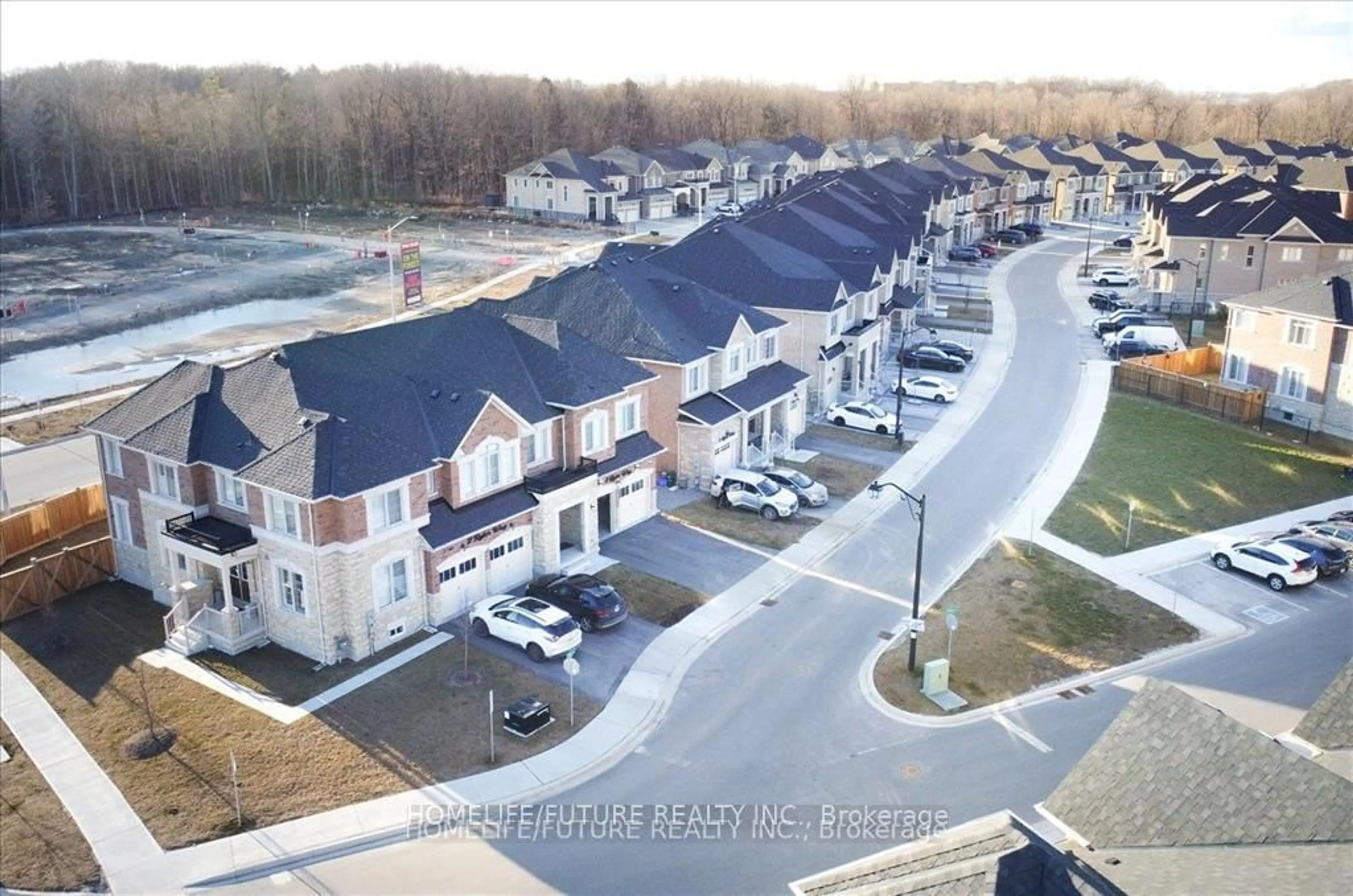 A pic from outside/outdoor area/front of a property/back of a property/a pic from drone, street for 4 Ryler Way, Markham Ontario L3S 0E7