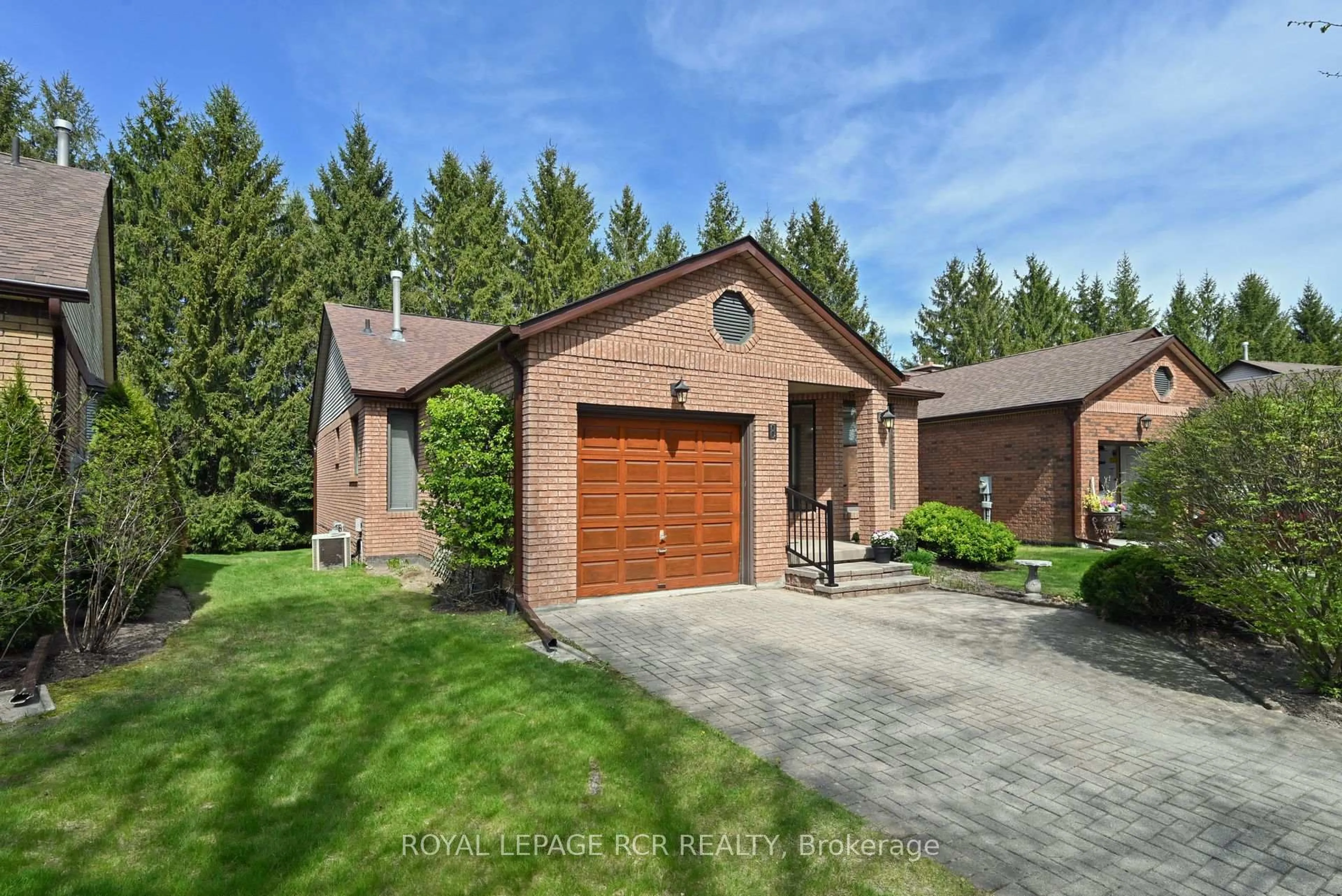 Home with brick exterior material, street for 8 Green Briar Rd, New Tecumseth Ontario L9R 1R5