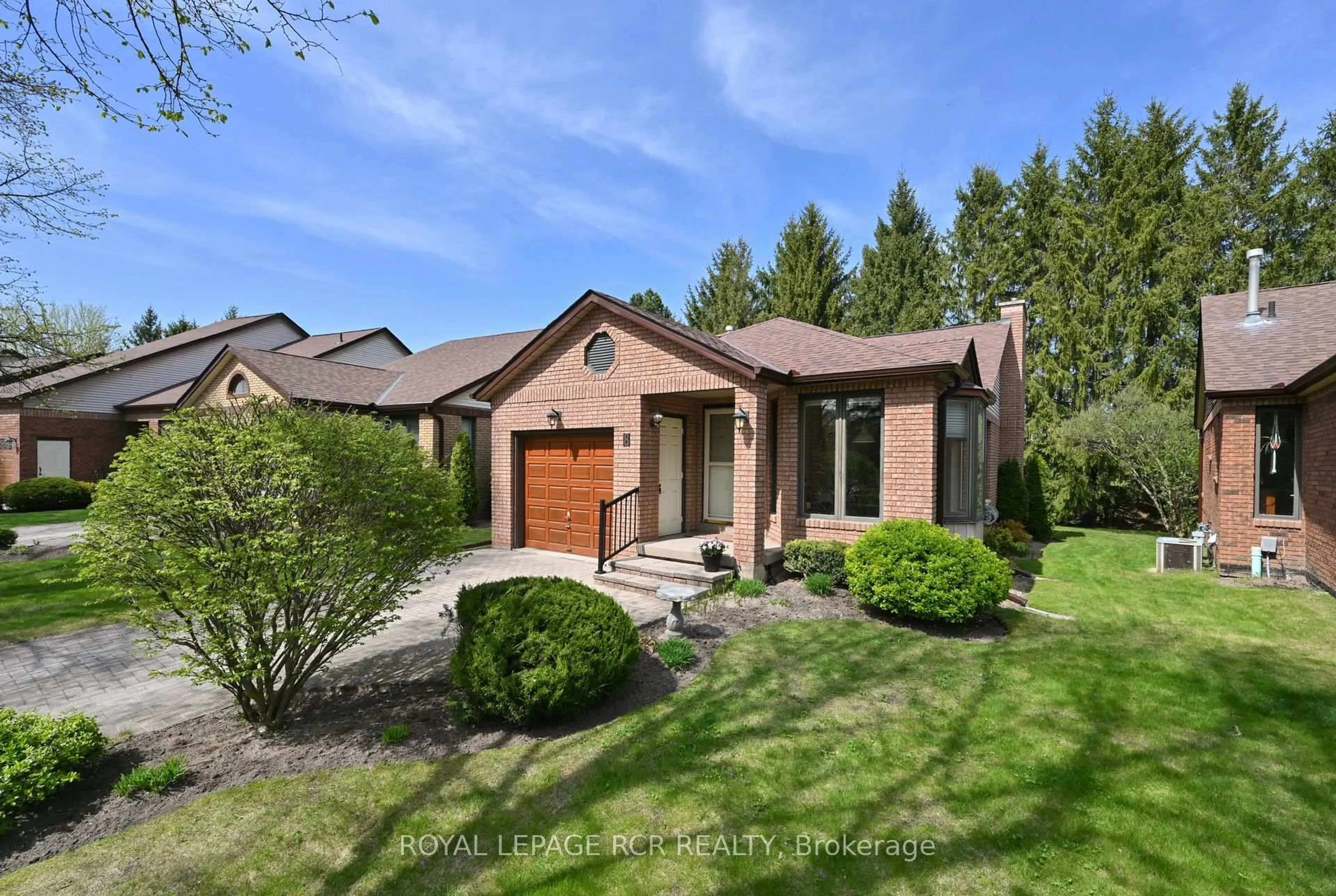 Home with brick exterior material, street for 8 Green Briar Rd, New Tecumseth Ontario L9R 1R5