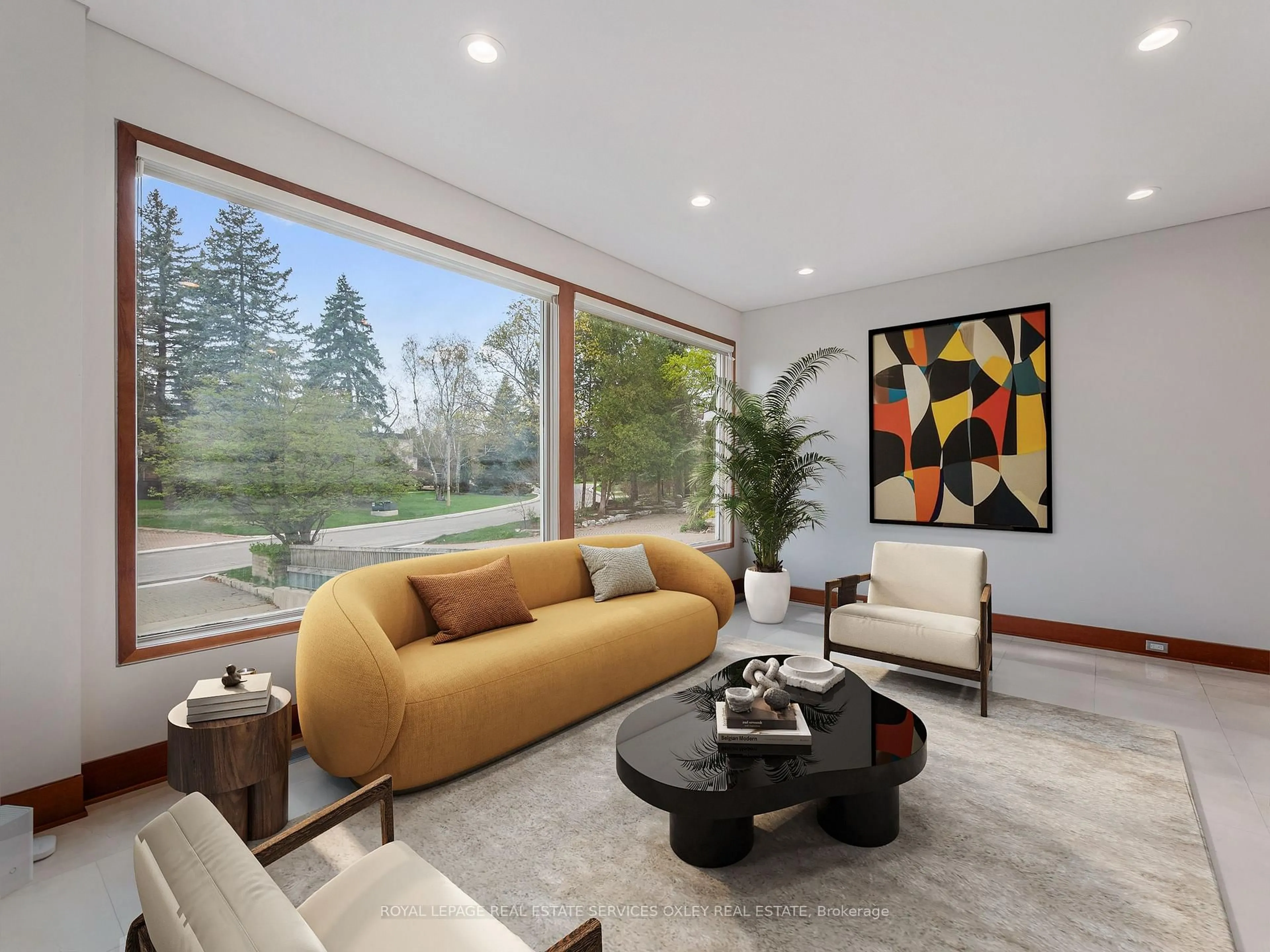 Living room with furniture, unknown for 33 Fairway Heights Dr, Markham Ontario L3T 3A7