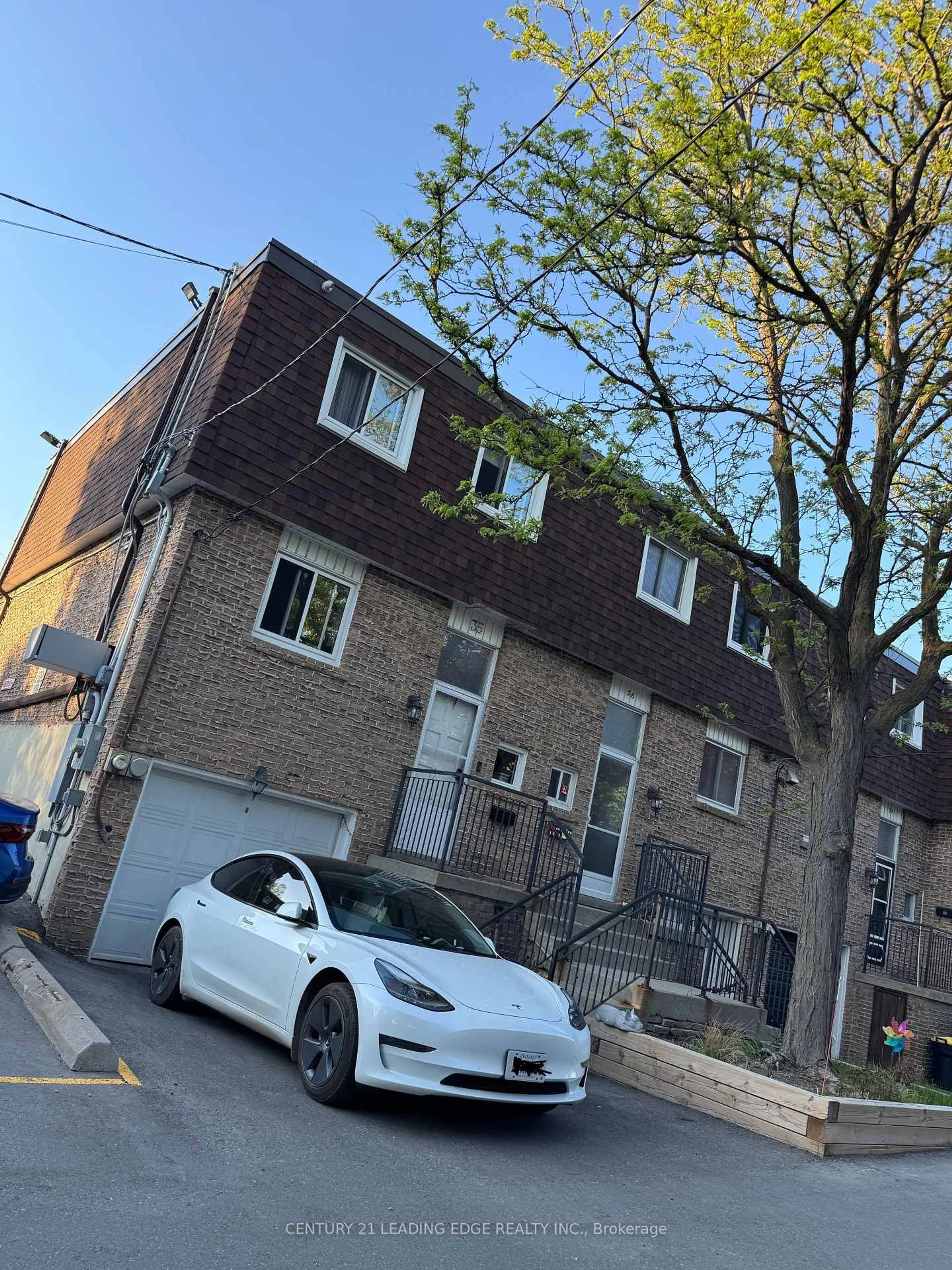 Unknown for 35 The Carriage Way #35, Markham Ontario L3T 4V1