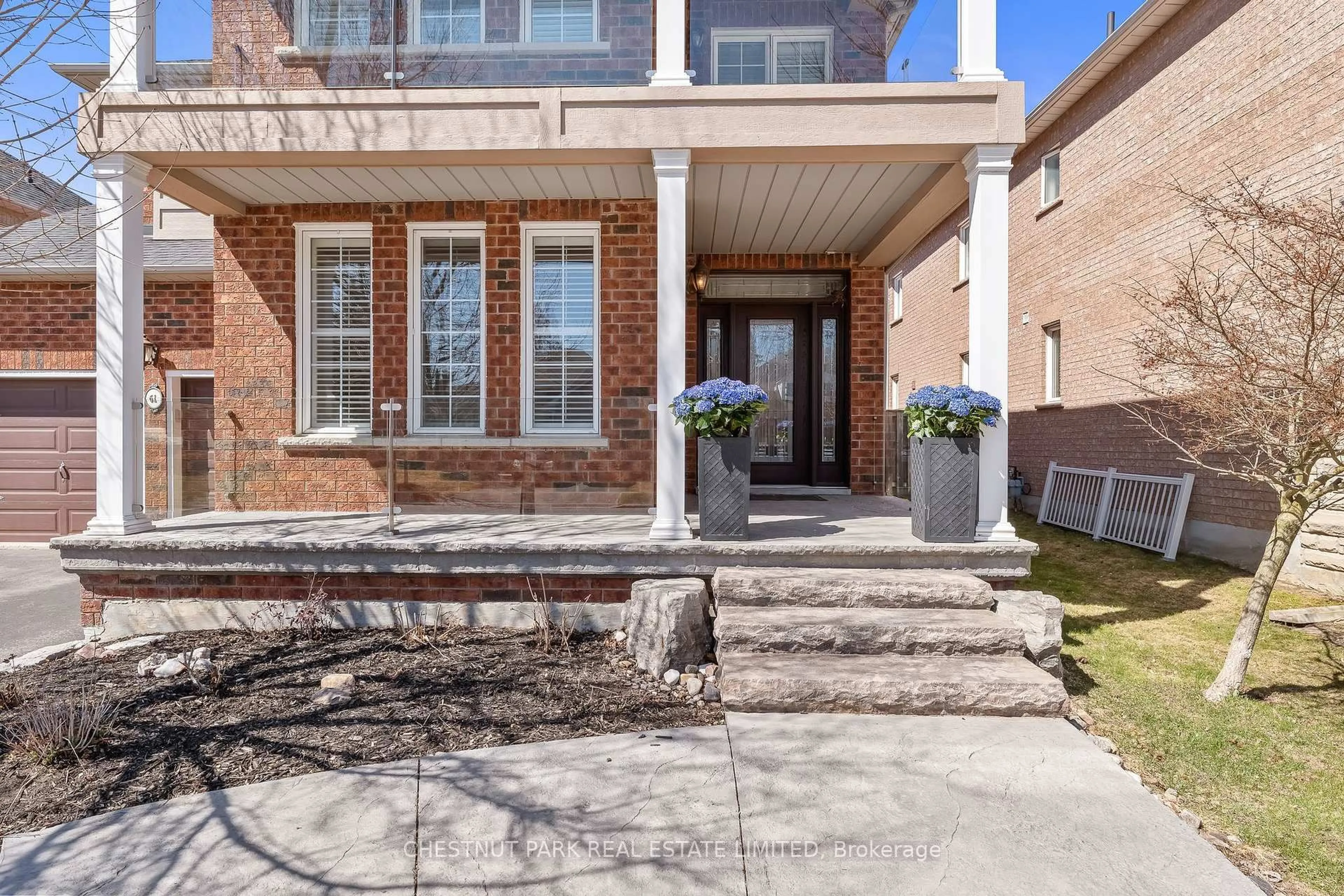 Home with brick exterior material, street for 61 Rosena Lane, Uxbridge Ontario L9P 1X6