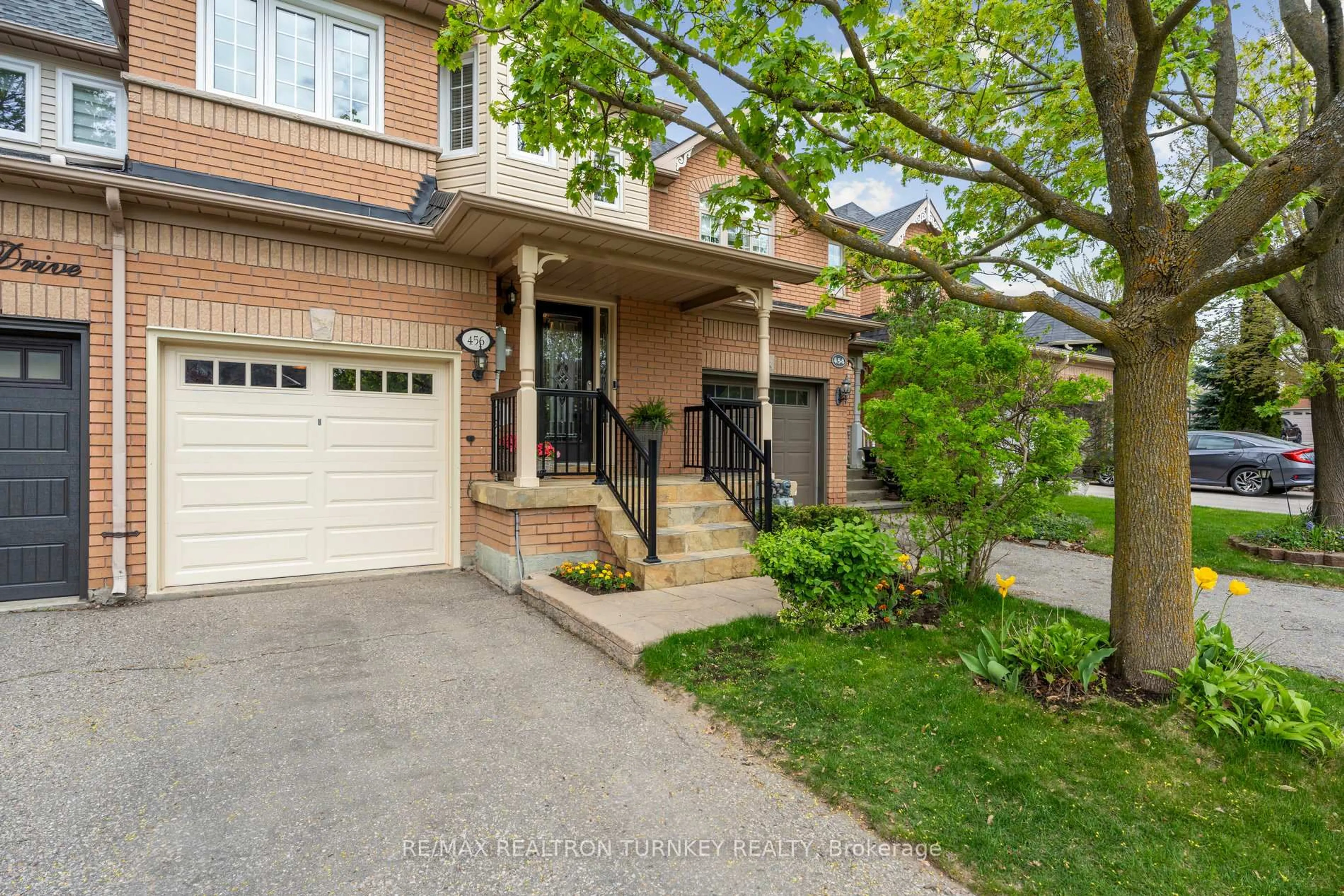 Home with brick exterior material, street for 456 Bartholomew Dr, Newmarket Ontario L3X 2E5