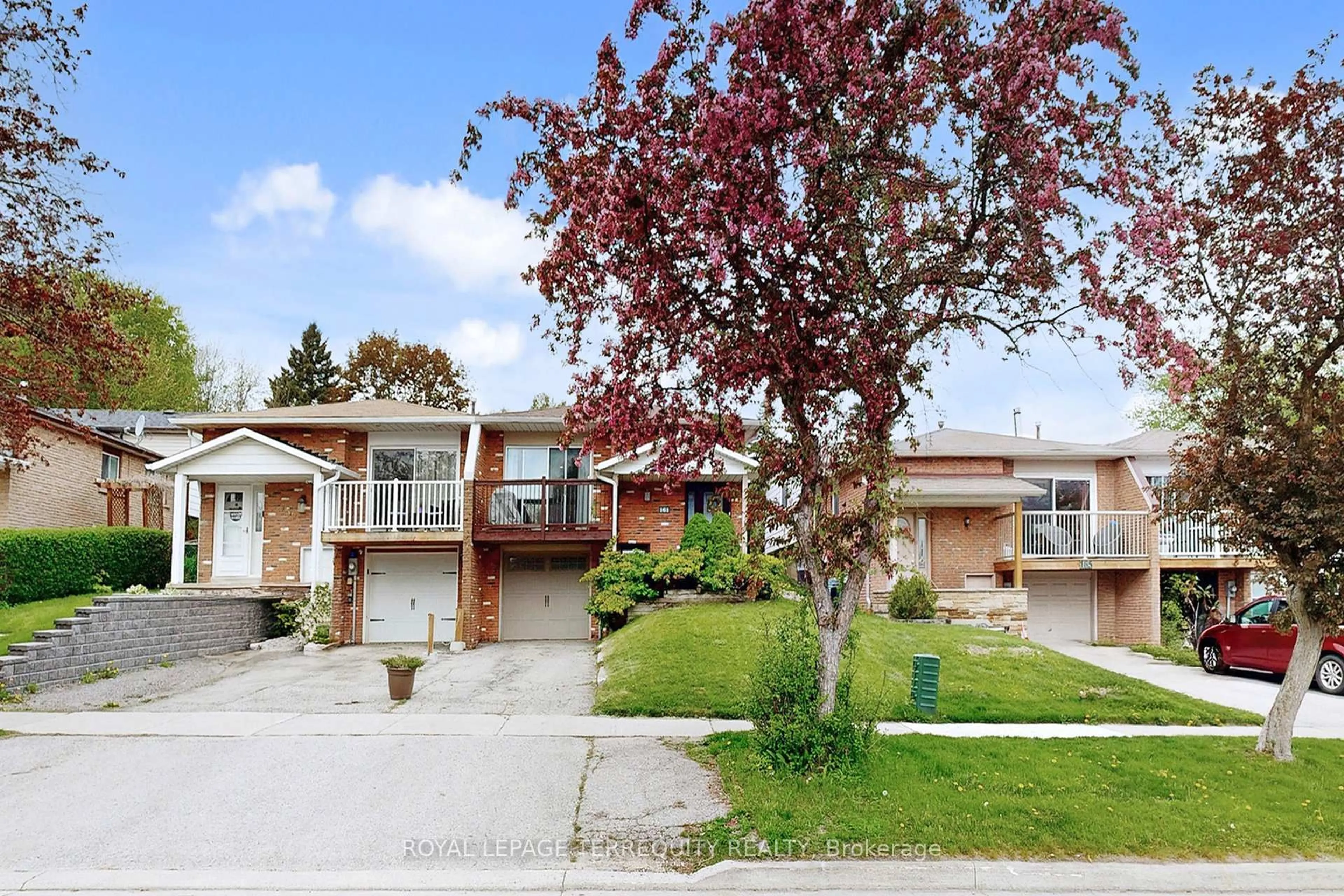 Unknown for 161 Britannia Ave, Bradford West Gwillimbury Ontario L3Z 1A4
