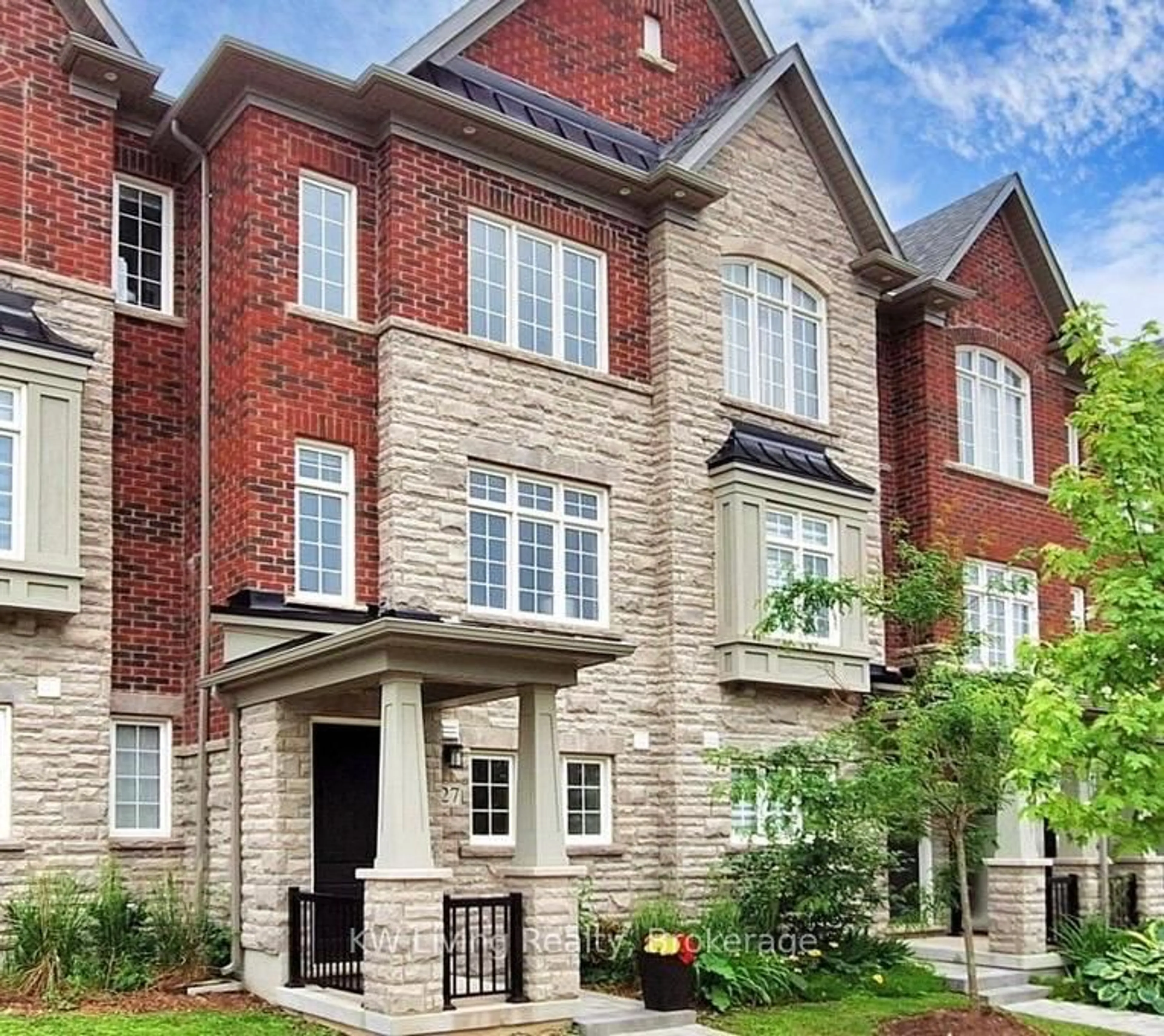 Home with brick exterior material, street for 27 New Yorkton Ave, Markham Ontario L6C 0Y5