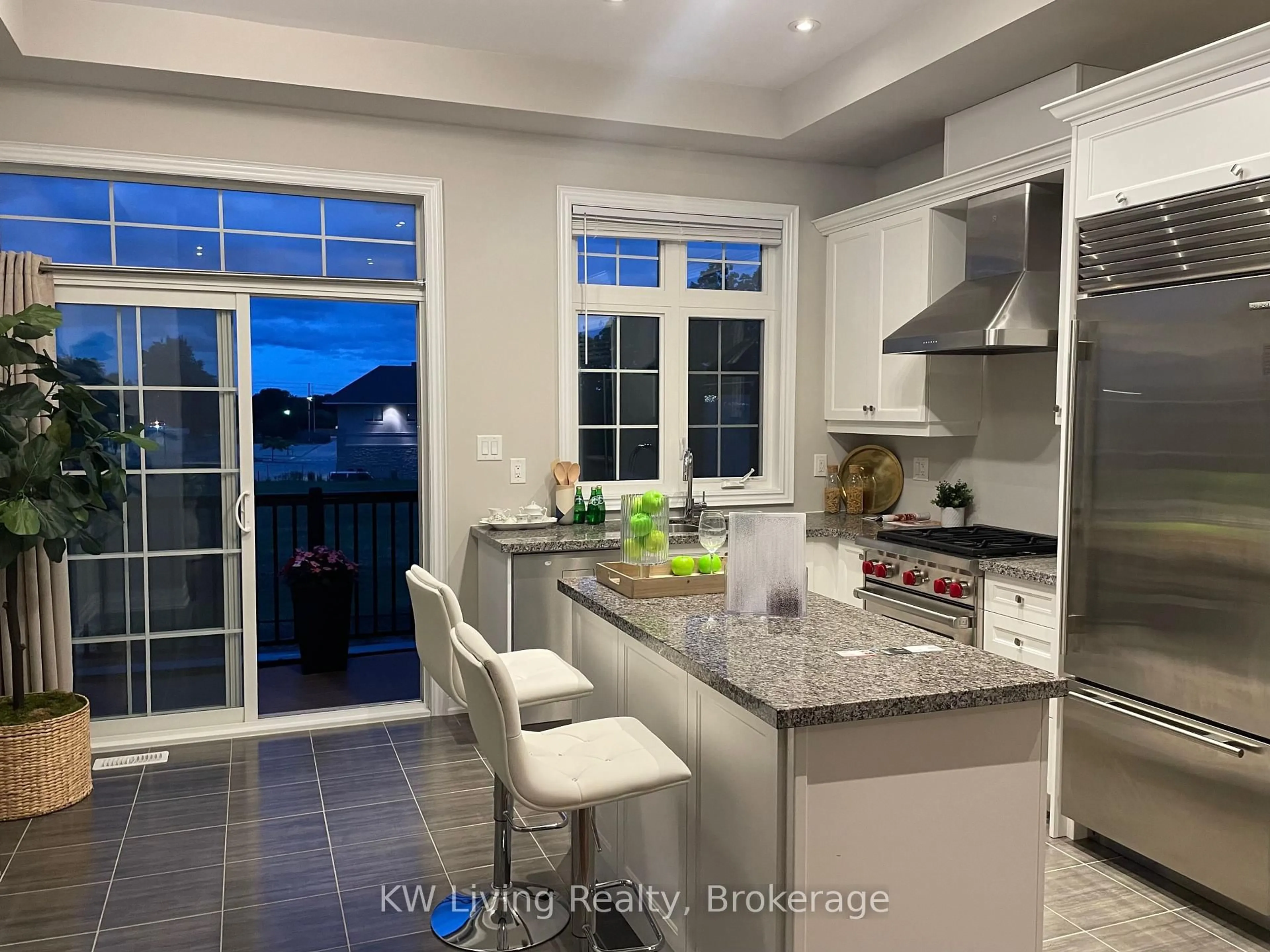 Open concept kitchen, ceramic/tile floor for 27 New Yorkton Ave, Markham Ontario L6C 0Y5