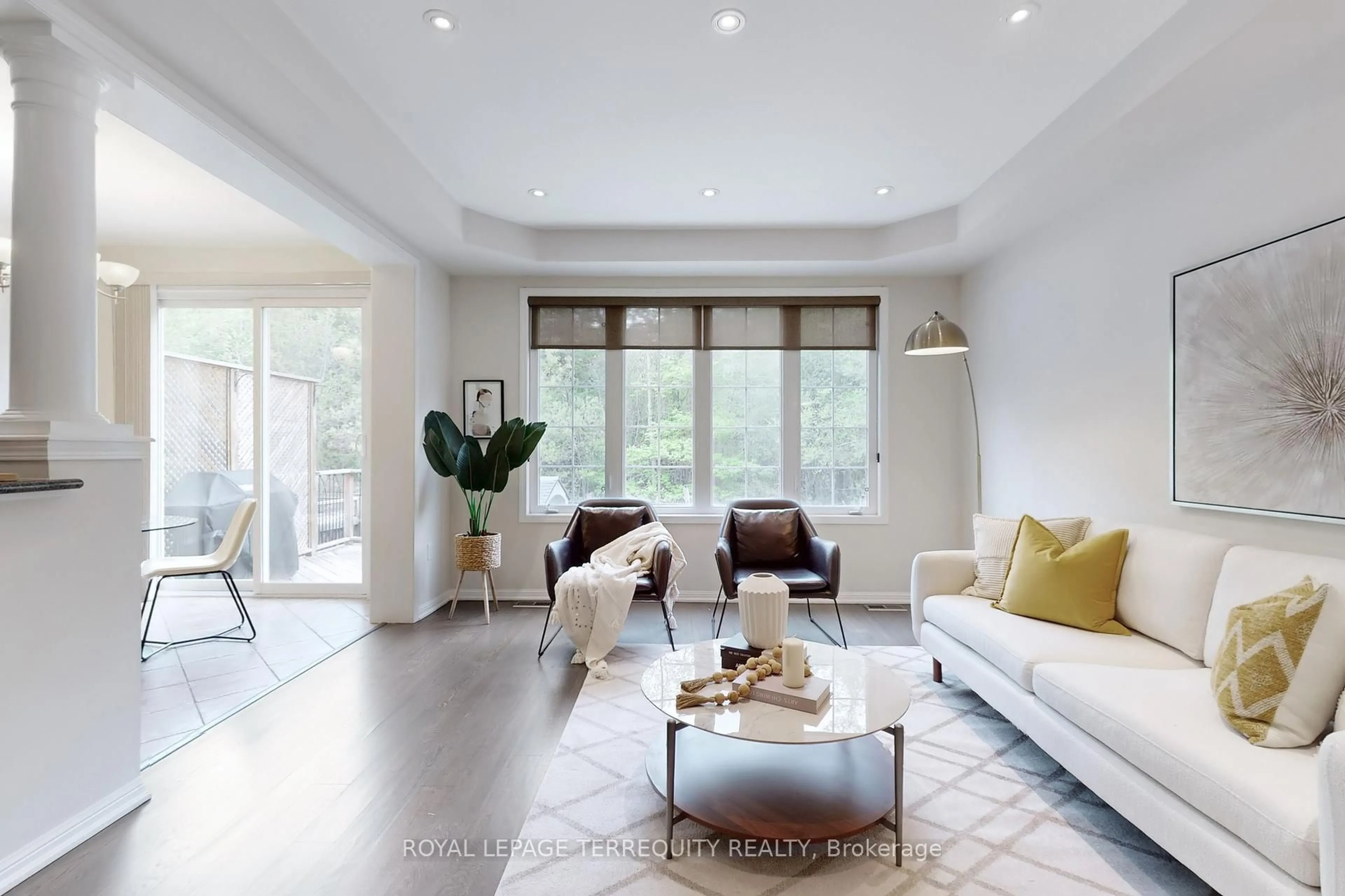 Living room with furniture, unknown for 50 Elmeade Lane, Whitchurch-Stouffville Ontario L4A 0P6