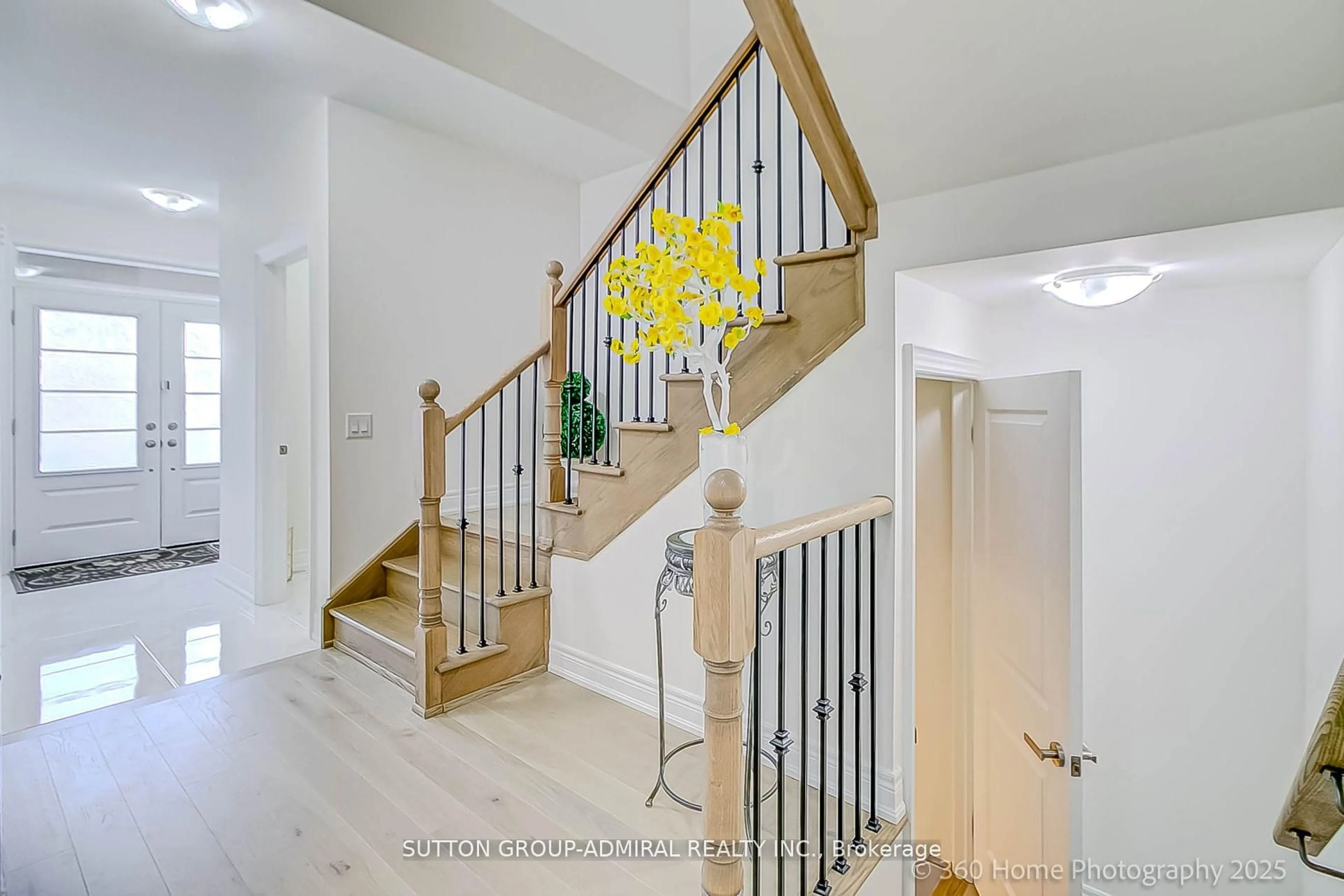 Unknown for 83 Carriage Shop Bend, East Gwillimbury Ontario L9N 0Y2