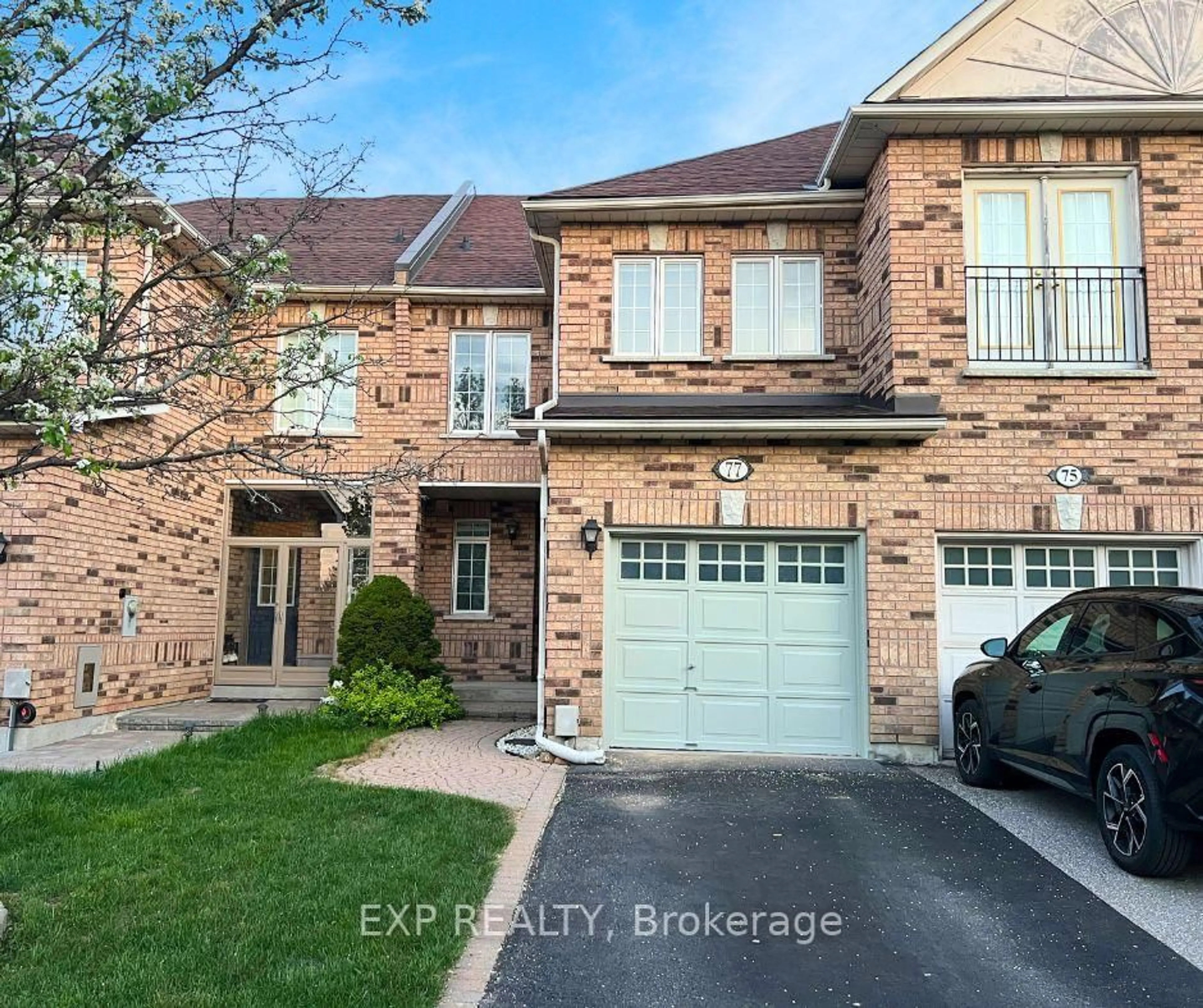 Home with brick exterior material, street for 77 Angelica Ave, Richmond Hill Ontario L4S 2C9