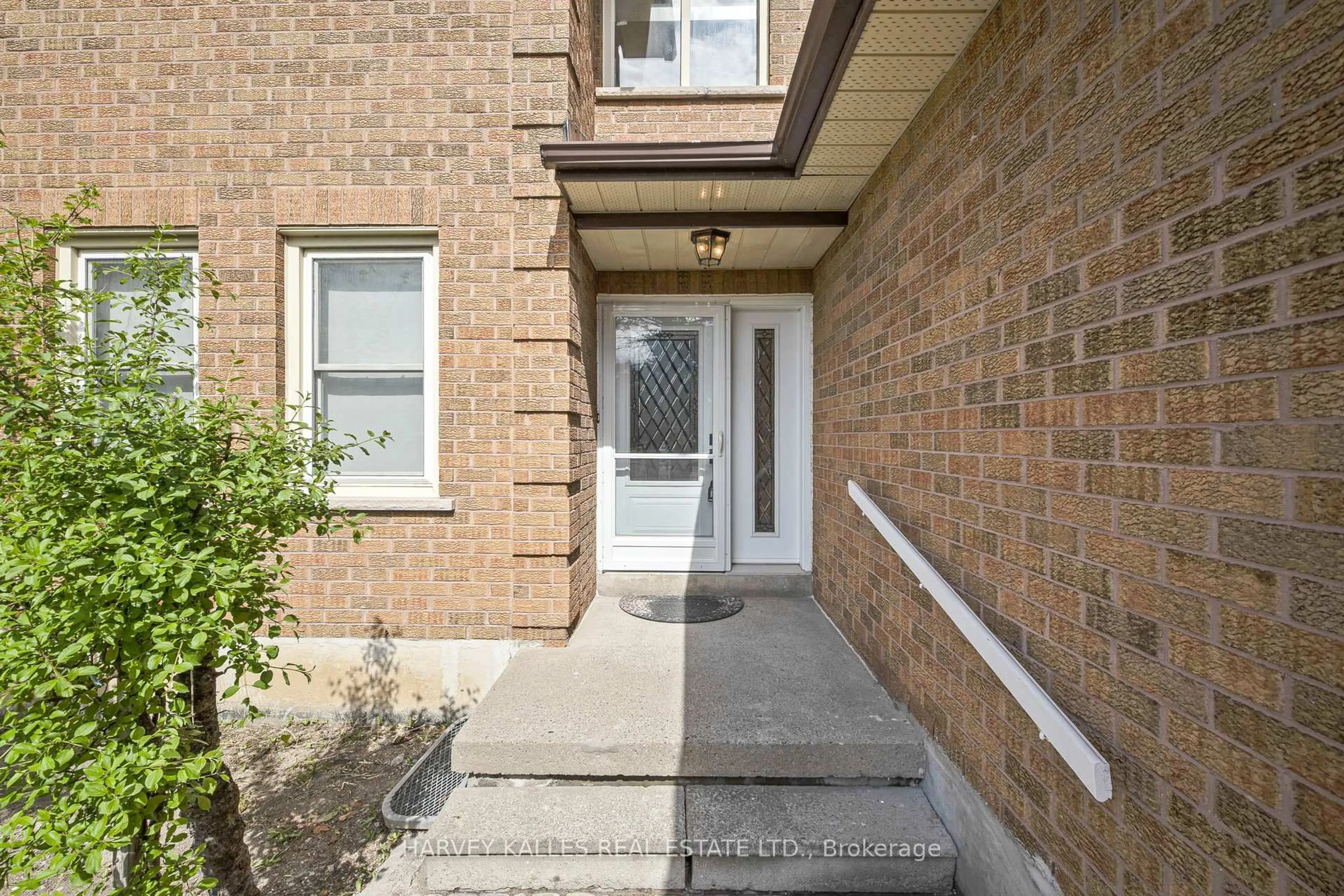 Unknown for 146 Anthony Lane, Vaughan Ontario L4K 3K7