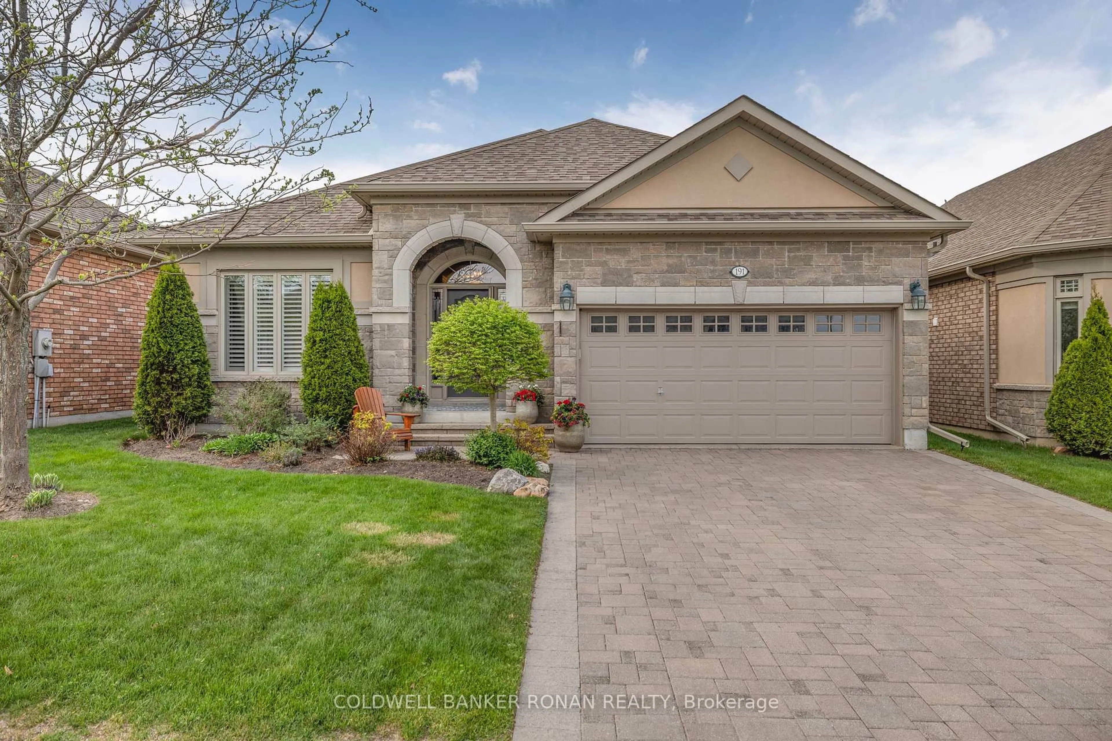Home with brick exterior material, street for 191 Ridge Way, New Tecumseth Ontario L9R 0K5