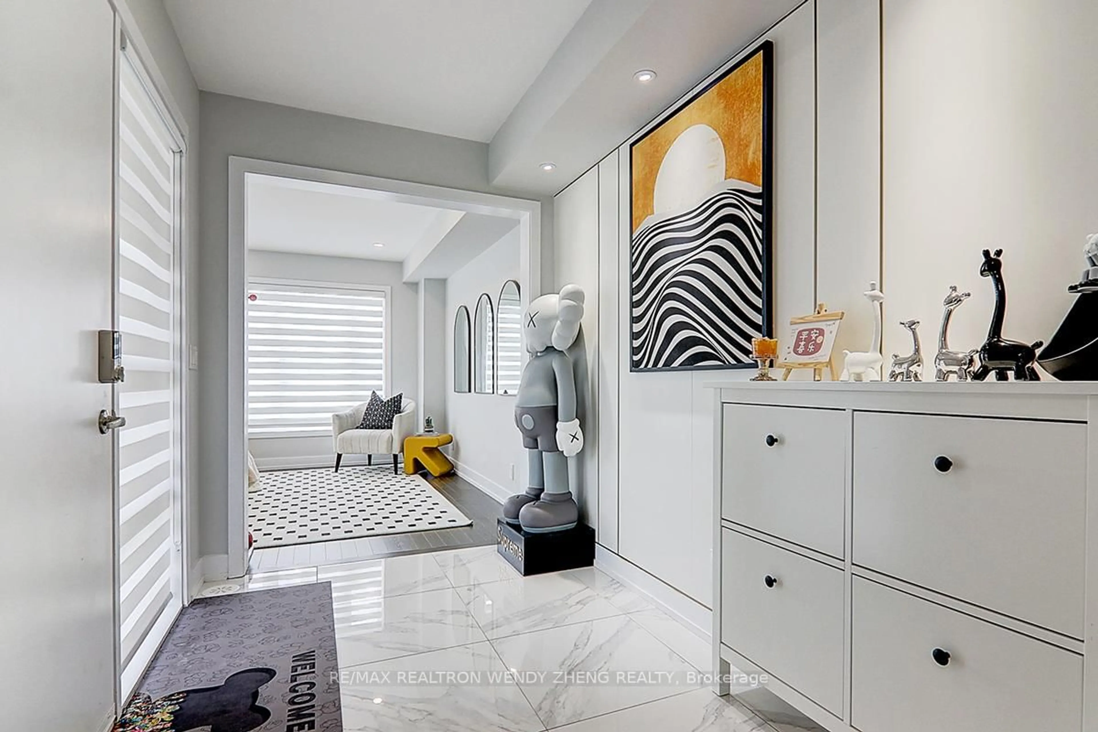 Contemporary bathroom, ceramic/tile floor for 36 GILBERT WRIGHT Ave, Markham Ontario L6C 3J4