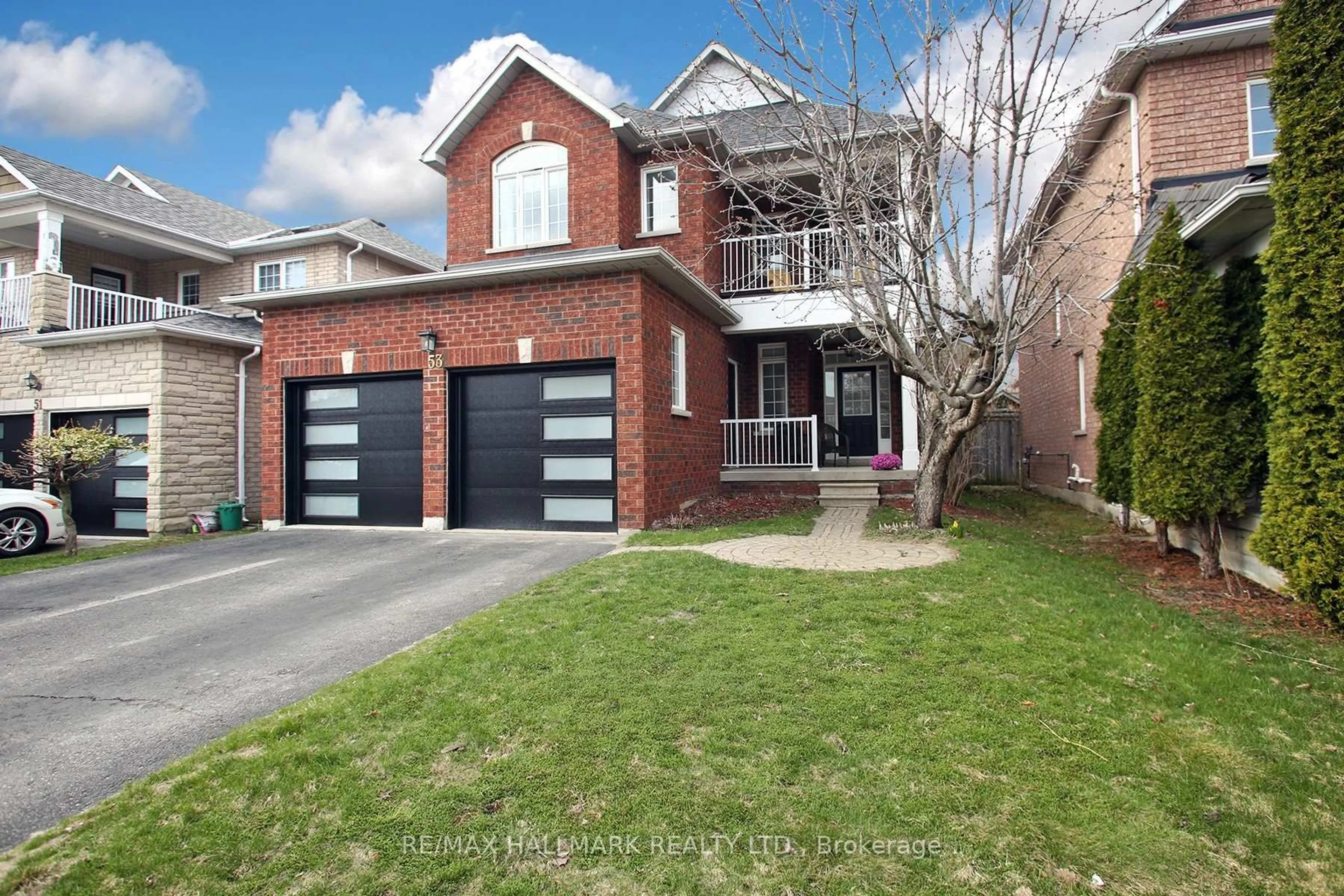Home with brick exterior material, street for 53 Russell Barton Lane, Uxbridge Ontario L9P 1Z2