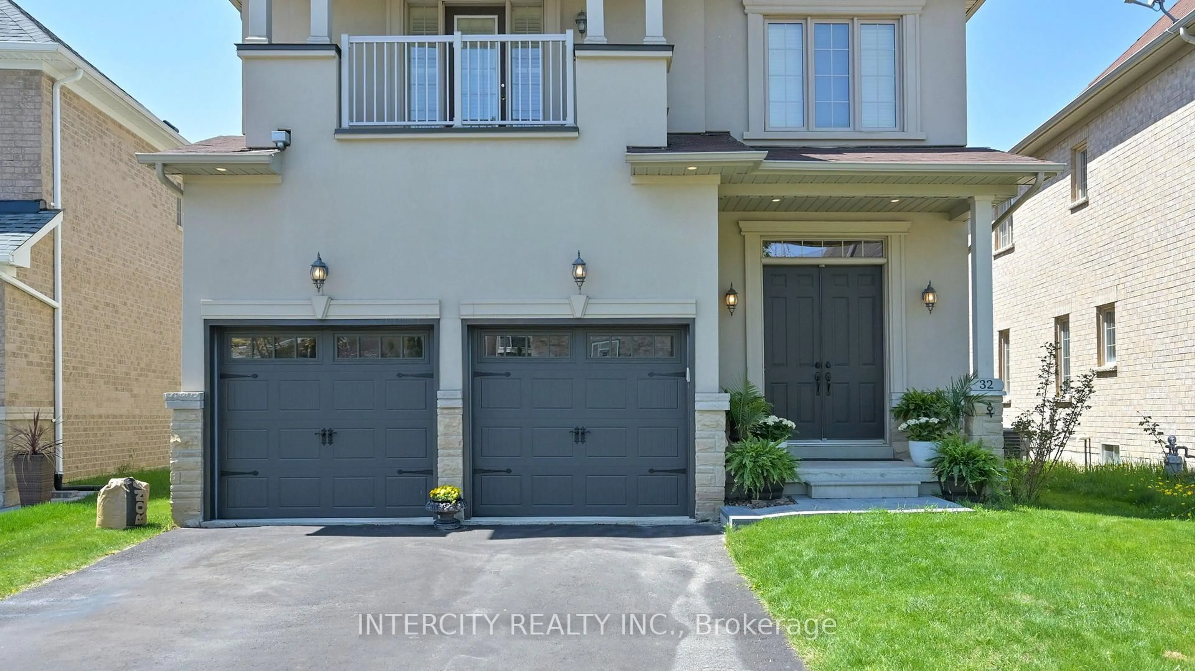 Unknown for 32 Allison Ann Way, Vaughan Ontario L6A 0J4