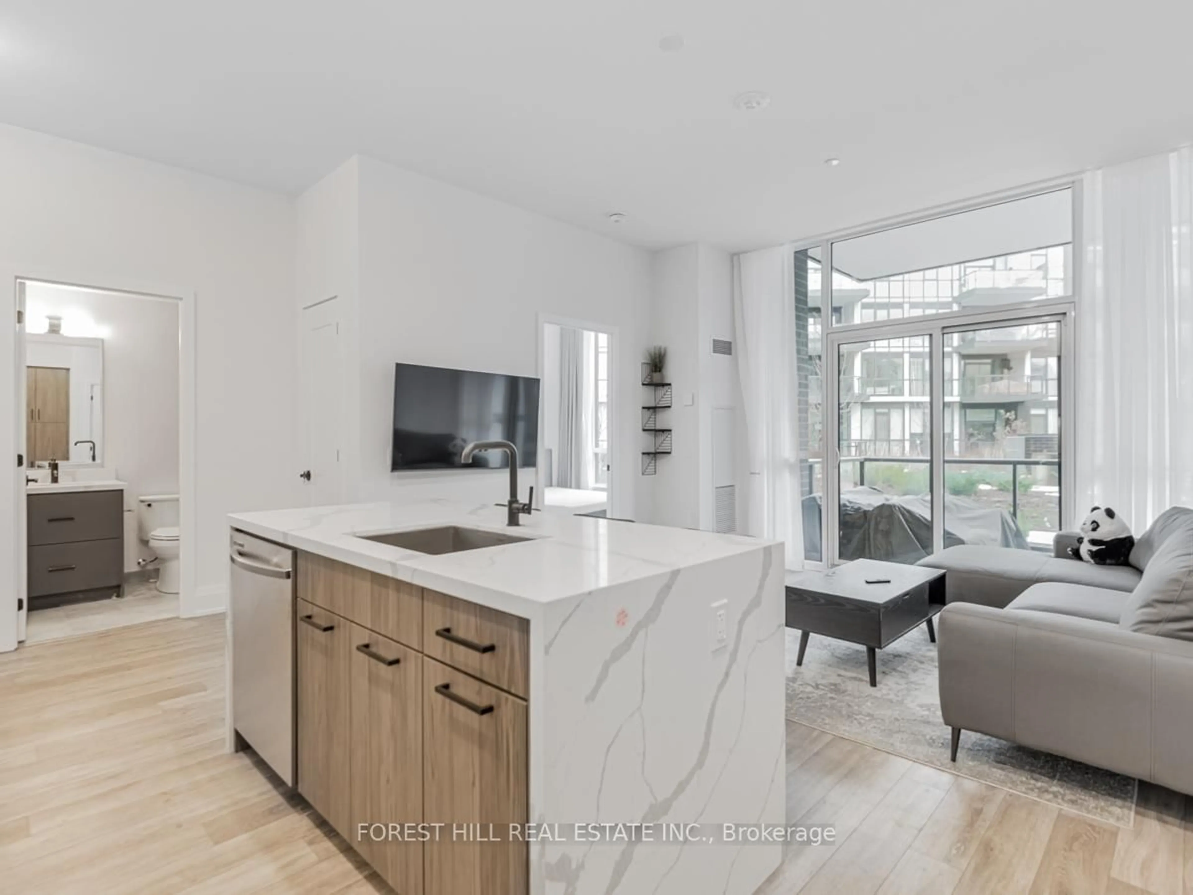 Open concept kitchen, unknown for 415 Sea Ray Blvd #128, Innisfil Ontario L9S 2P7