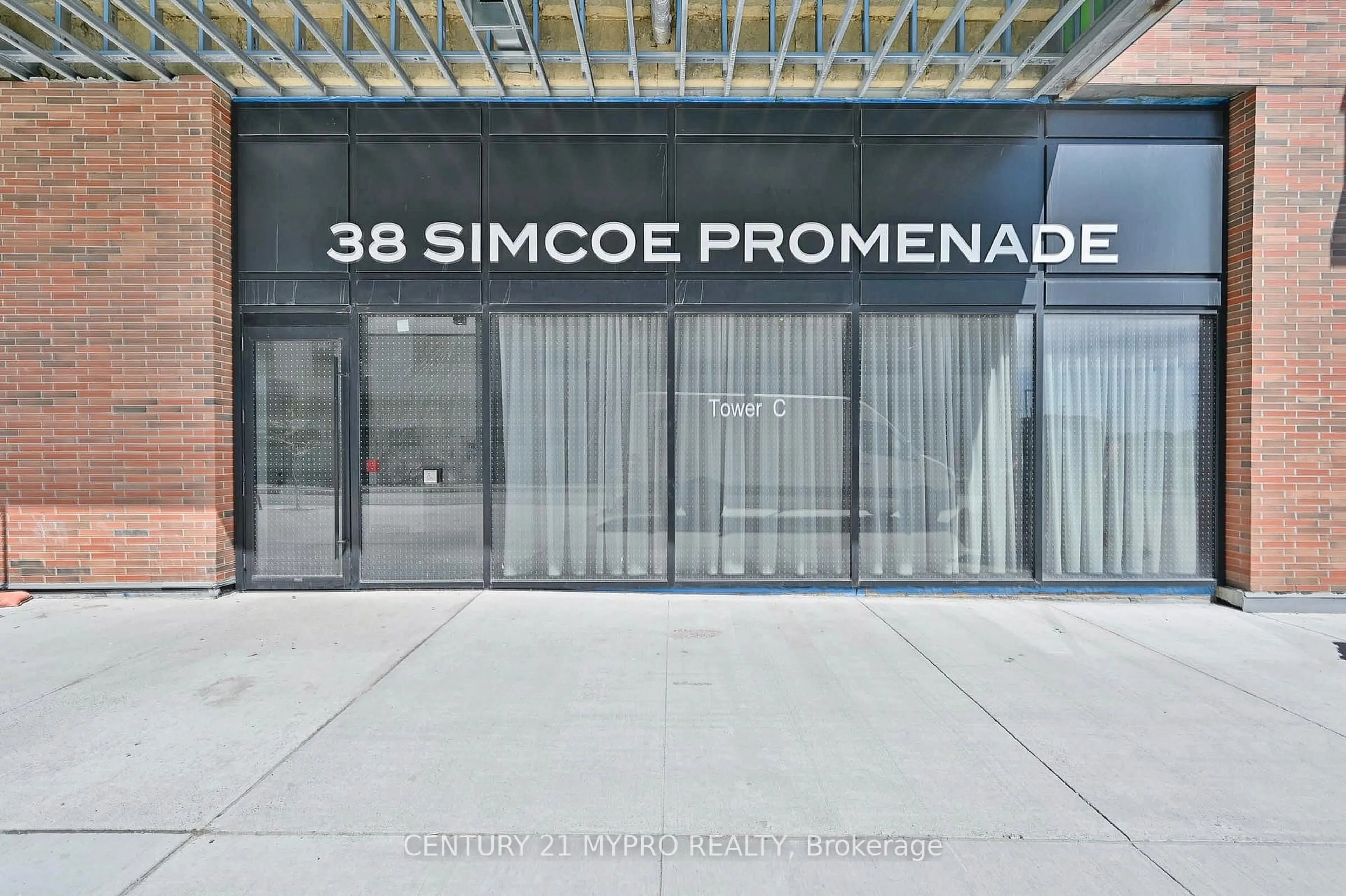 Indoor foyer for 38 Simcoe Prom #516C, Markham Ontario L6G 0H7