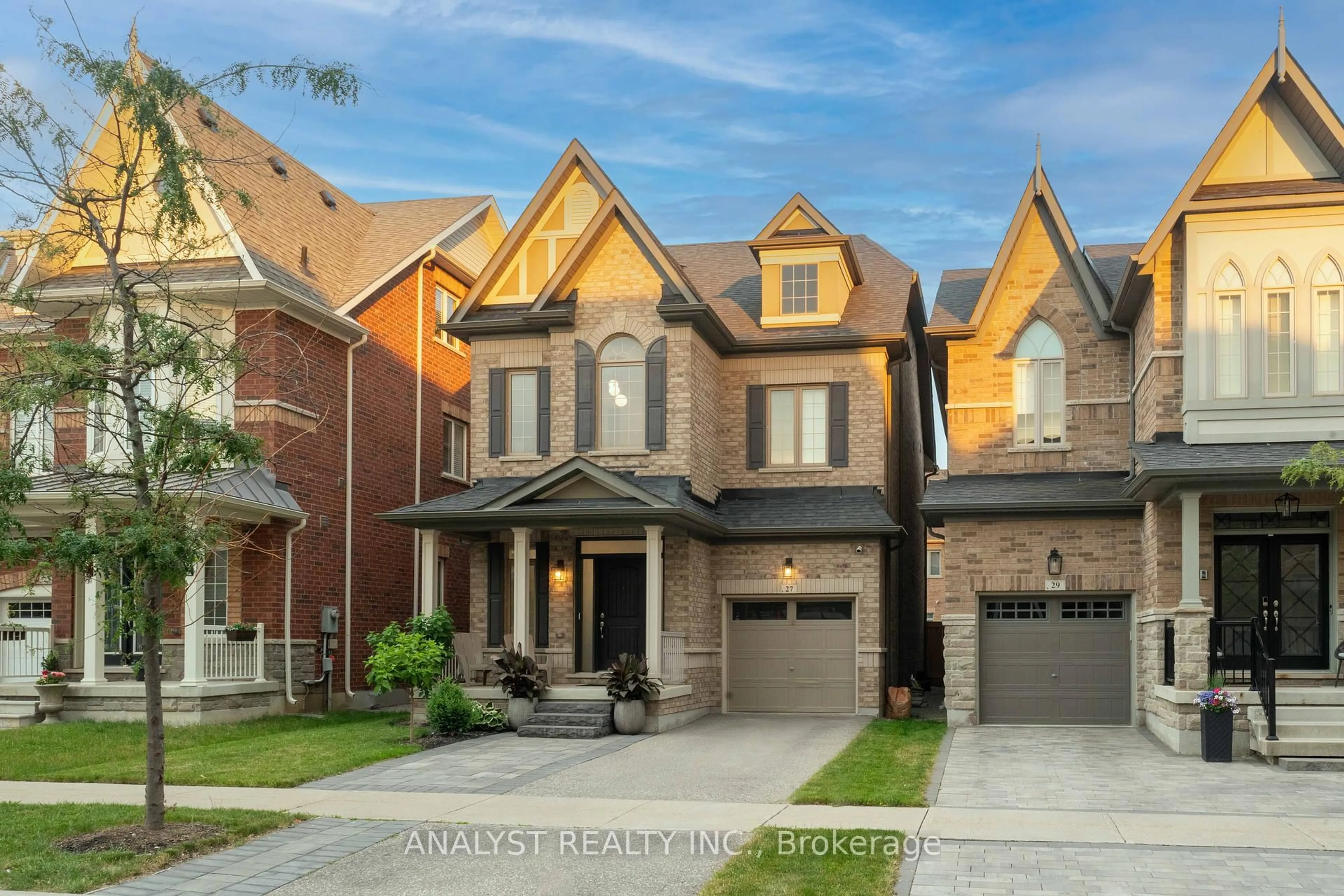 Home with brick exterior material, street for 27 Oren St, Vaughan Ontario L4H 4A1