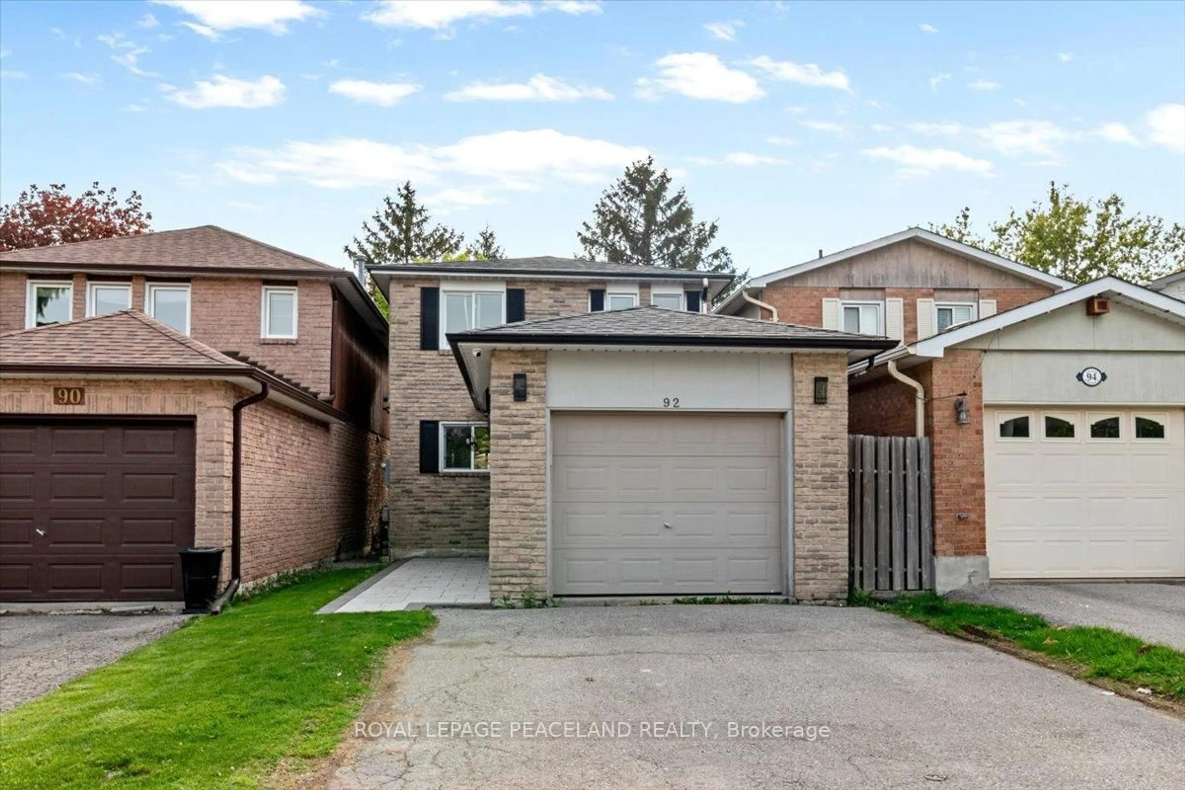 Home with brick exterior material, street for 92 Lund St, Richmond Hill Ontario L4C 5V9