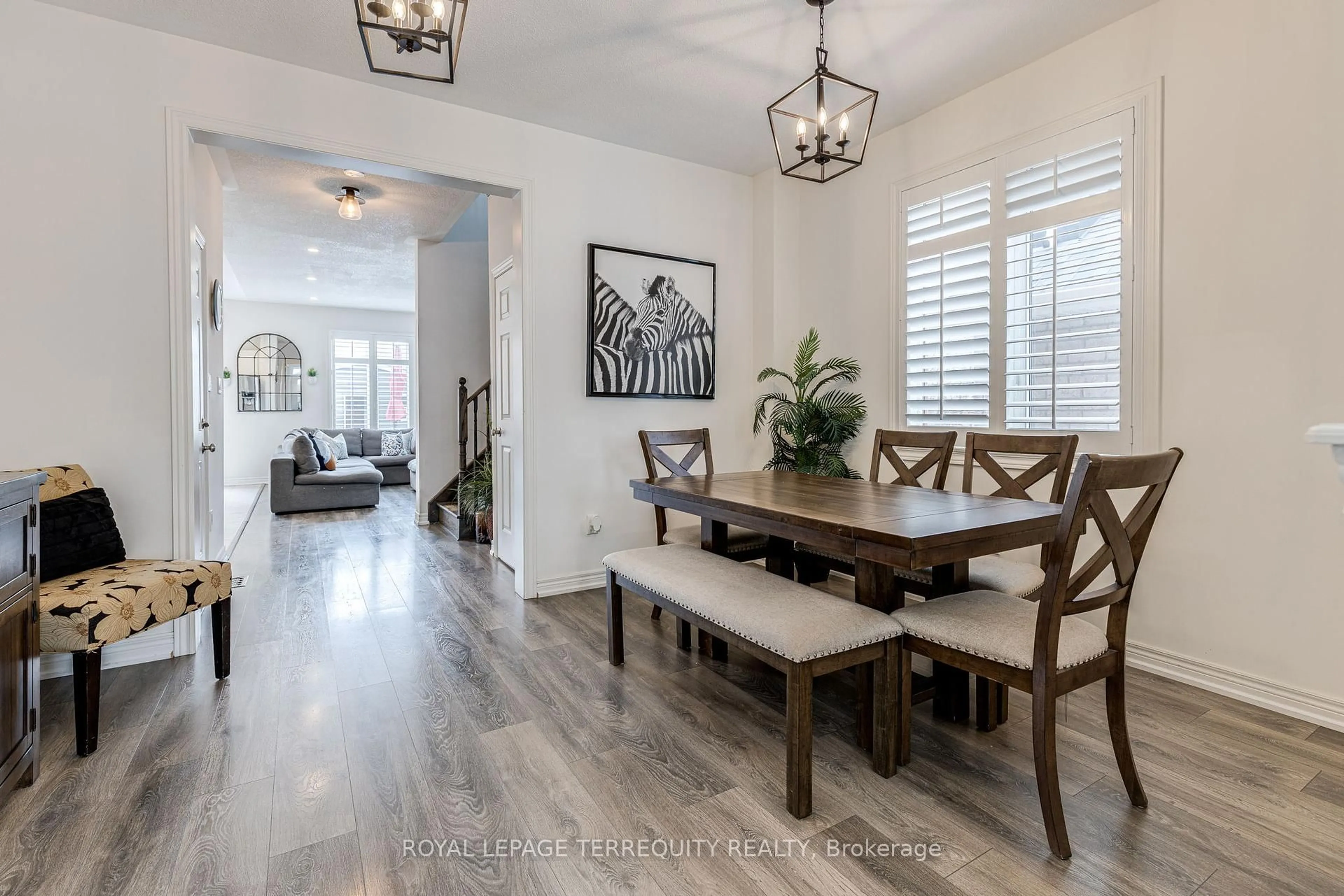 Dining room, unknown for 51 Weaver Terr, New Tecumseth Ontario L0G 1W0