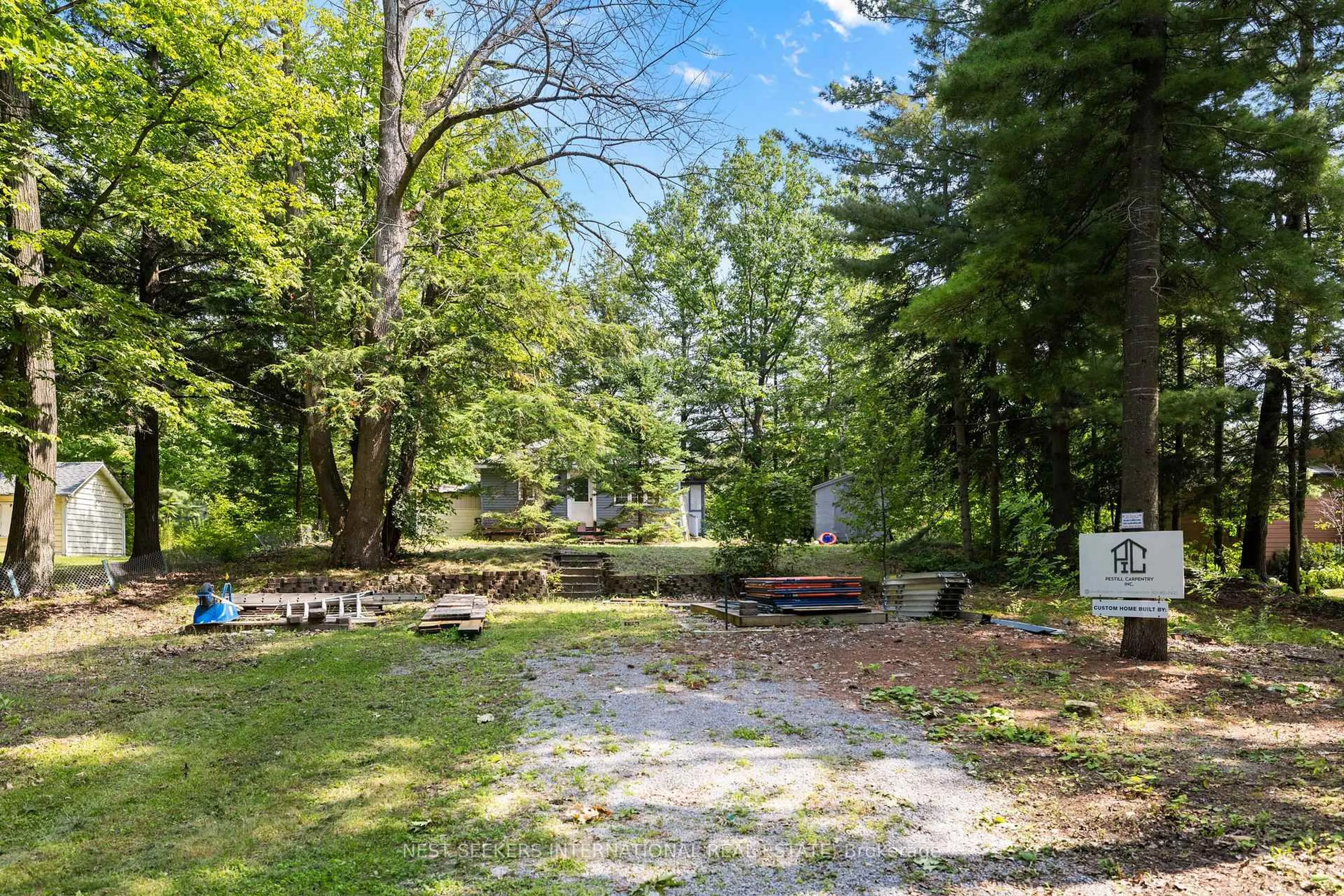 Patio, forest/trees view for 87 Sibbald Cres, Georgina Ontario L0E 1R0